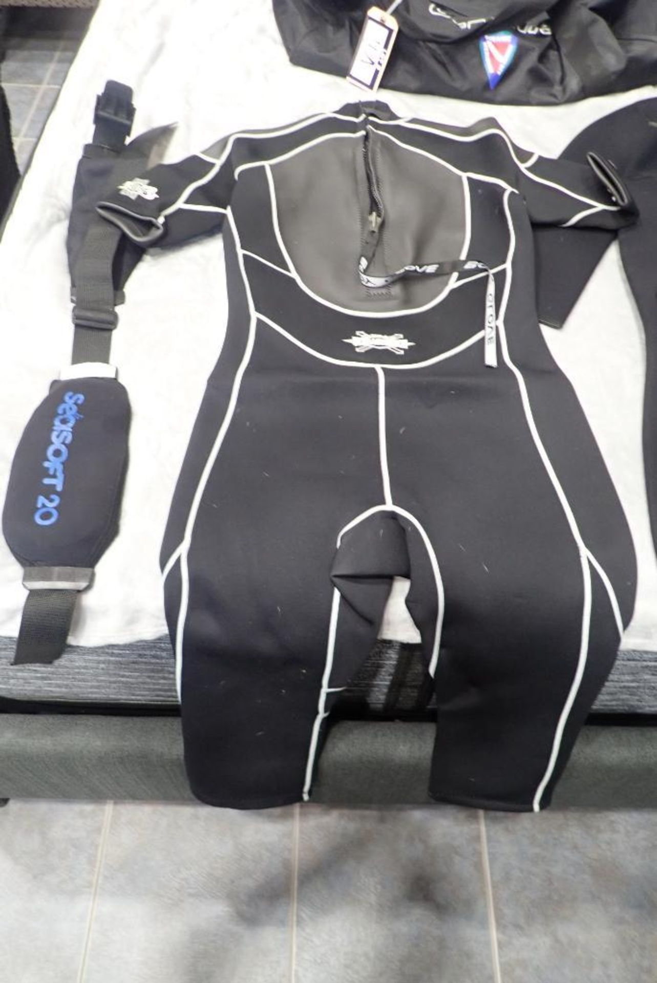 Lot of (2) Wet Suits, Duffle Bag and Weight Belt. - Image 3 of 4