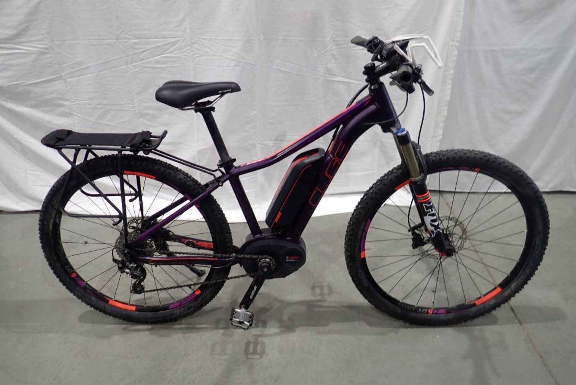 USED-Cube Access SL Ladies Small Hybrid Electric Bike.