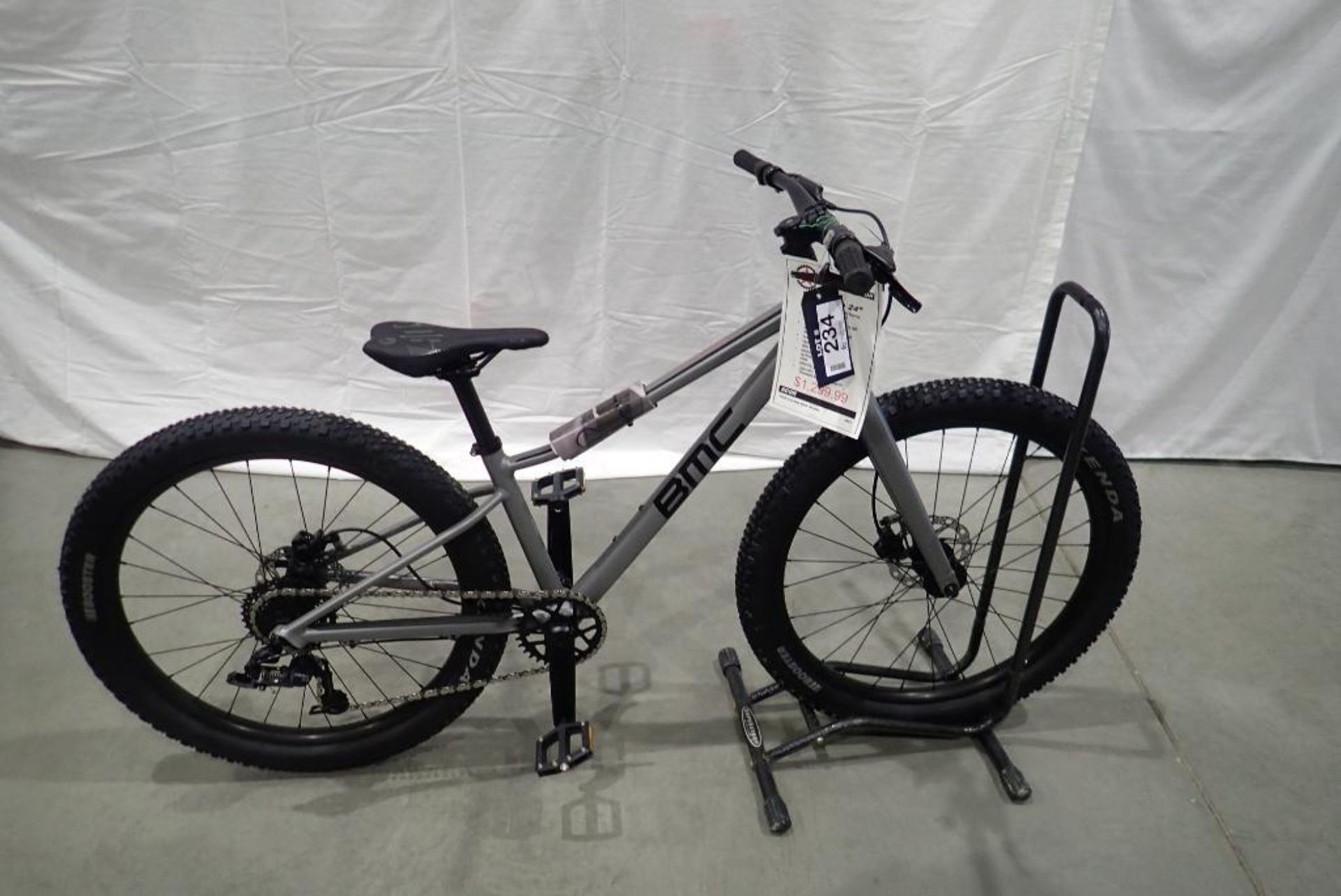 BMC TwoStroke AL 24" Youth Trail Bike.