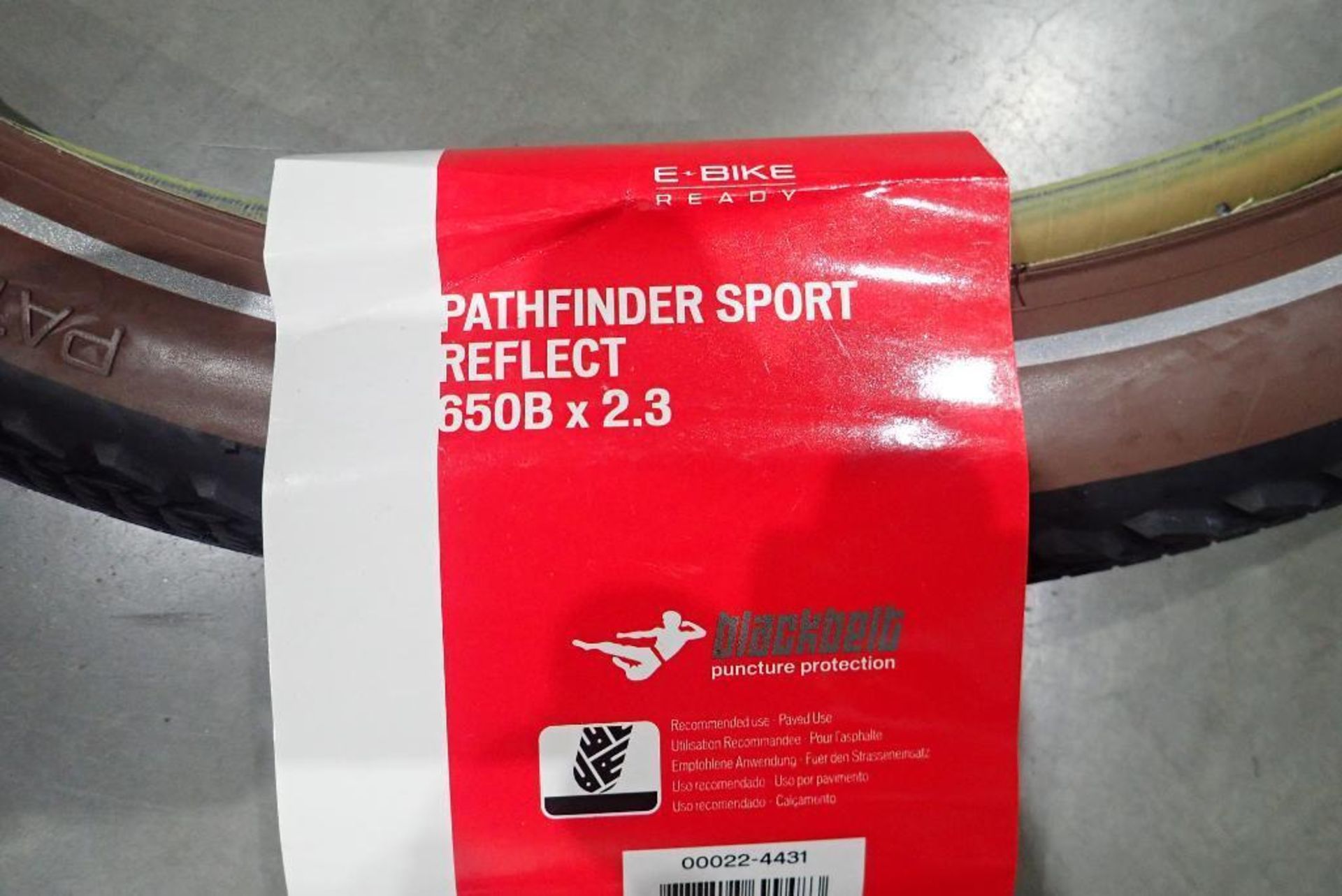 Lot of (6) Specialized Pathfinder Sport Reflect Tires Black/Brown 650B 2.3in. - Image 3 of 4