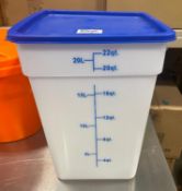 22QT SQUARE WHITE FOOD STORAGE CONTAINER - LOT OF 2 - NEW - OMCAN 80196