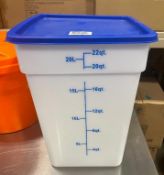 22QT SQUARE WHITE FOOD STORAGE CONTAINER - LOT OF 2 - NEW - OMCAN 80196