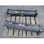 (2) PARKER HYDRAULIC CYLINDERS