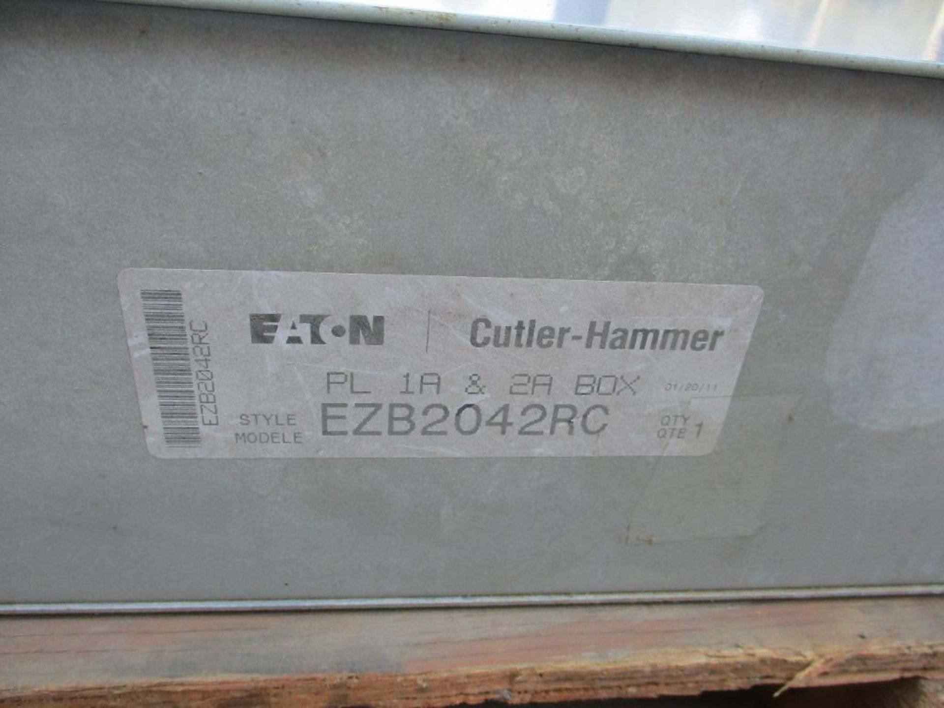 (1) CUTLER-HAMMER PANELBOARD TYPE POW-R-LINE 1A STYLE EZB2042RC (1) G.E. MOTOR CONTROL CENTER MODEL - Image 4 of 6