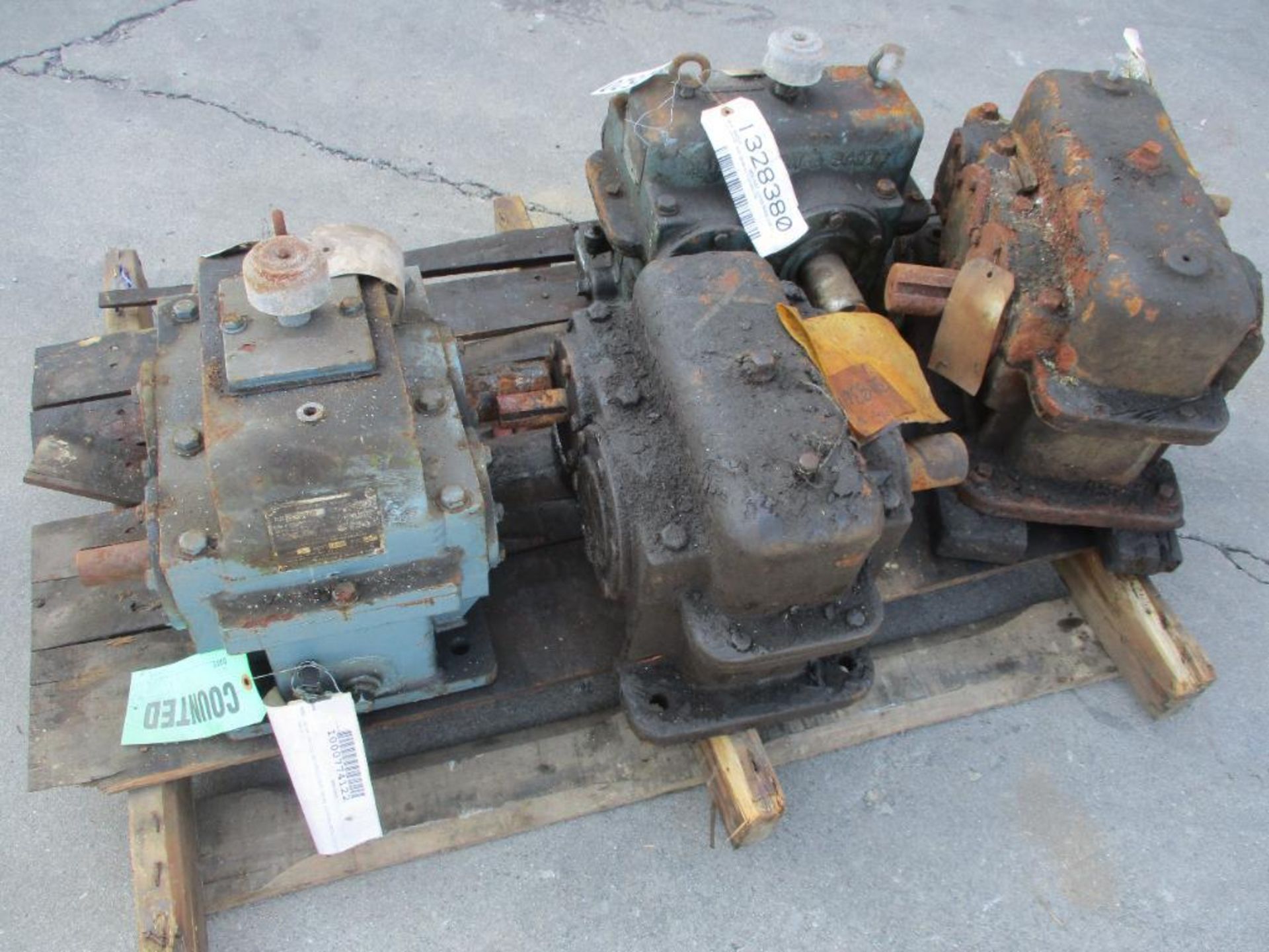 (4) PIECES MISCELLANEOUS HORSBURGH-SCOTT GEAR REDUCERS - Image 5 of 5