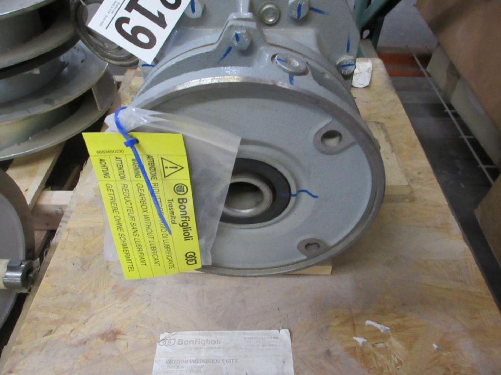 BONFIGLIOLI X_C 61 2 NP 22.2 N210TC B3 IN-LINE GEARBOX (THIS LOT IS FOB CAMARILLO CA) - (There will - Image 4 of 5