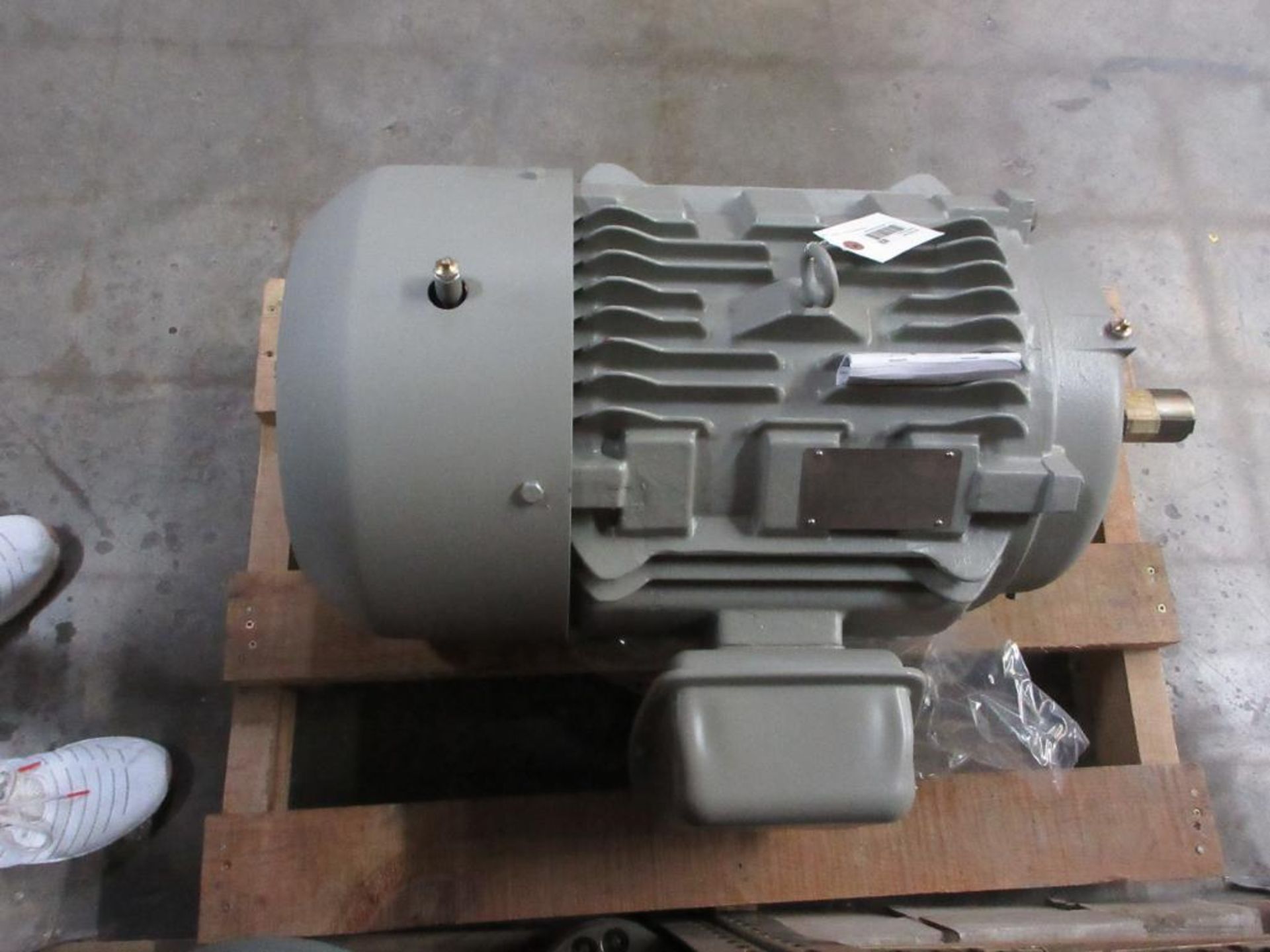 SIEMENS MOTOR 25HP 3 PHASE 1800RPM FRAME 284T P/N ILE22212CB116AA3 (THIS LOT IS FOB CAMARILLO CA) - - Image 8 of 8