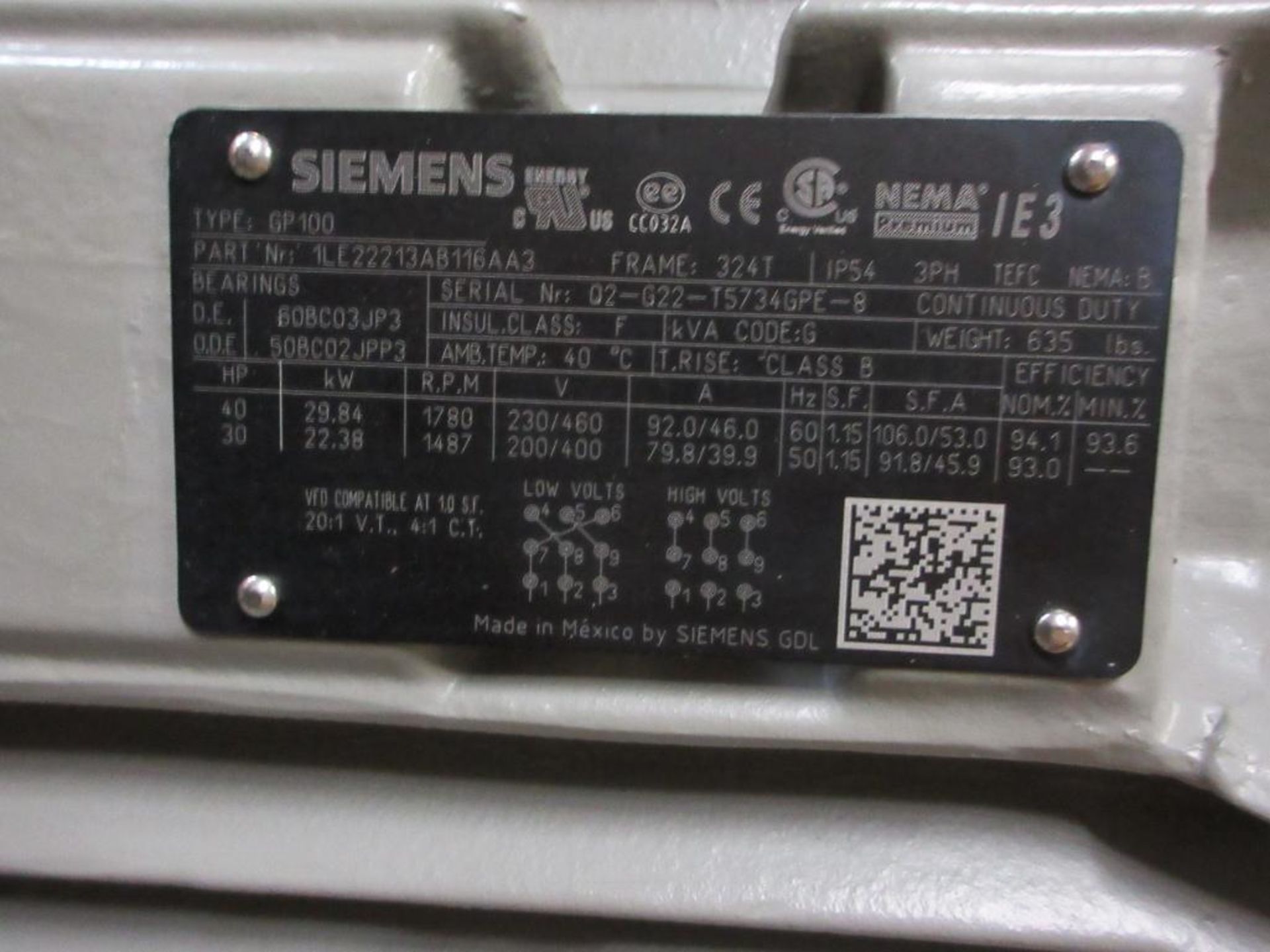 SIEMENS MOTOR 40HP 3 PHASE 1800RPM FRAME 324T P/N 1LE22213AB116AA3 TYPE GP100 (THIS LOT IS FOB CAMAR - Image 9 of 9