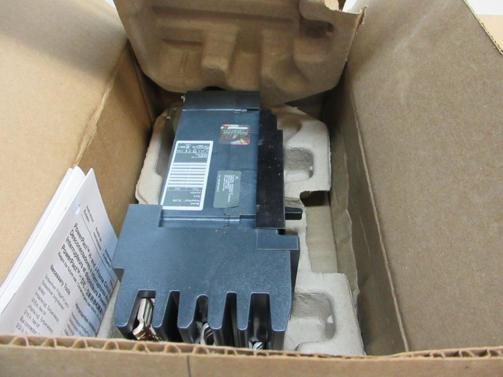 (4 TIMES THE MONEY) SQUARE D JGA36250 POWERPACT CIRCUIT BREAKER MODEL JG 250 250A 3 POLE NEW (THIS L - Image 3 of 3