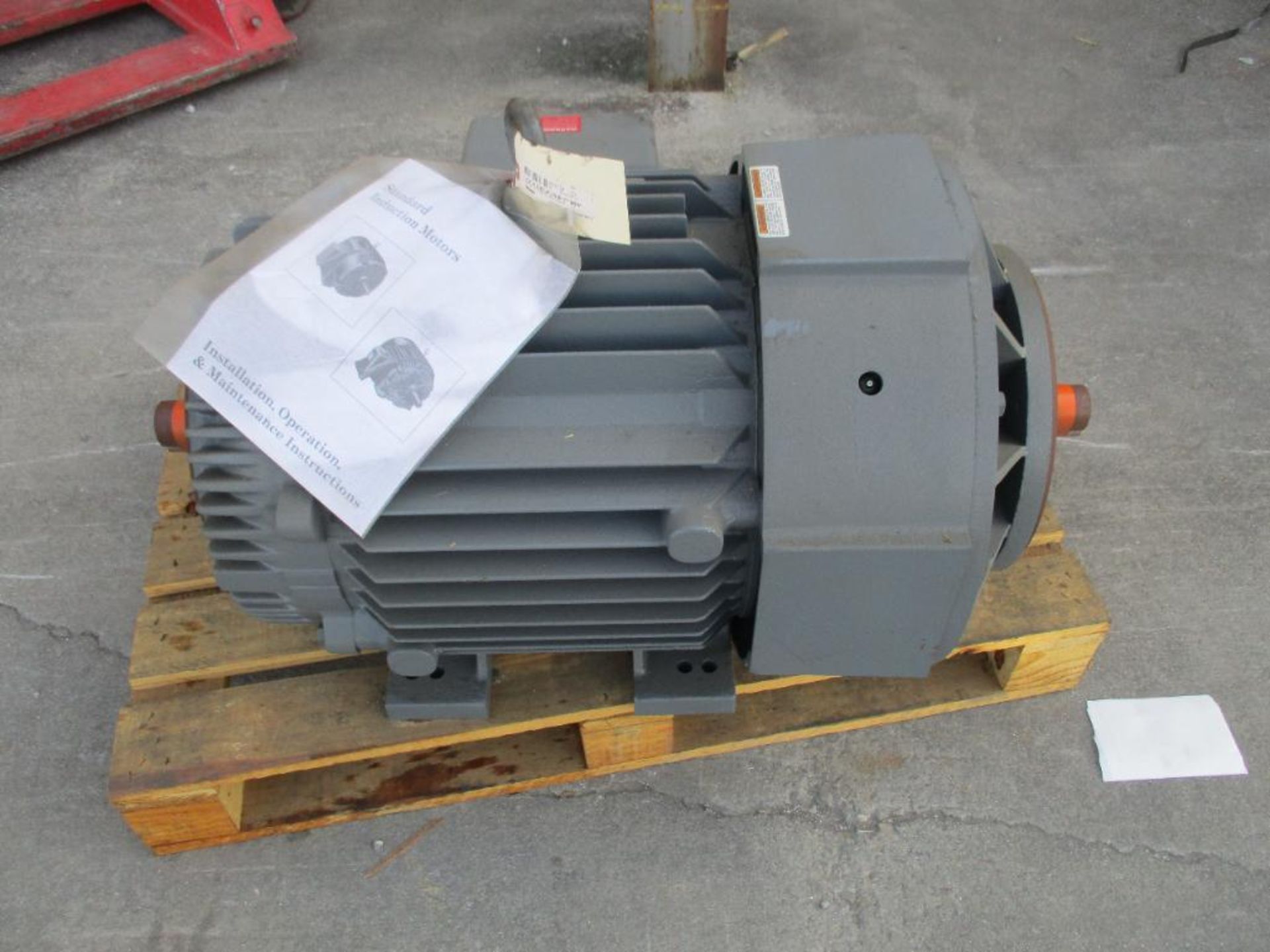 LINCOLN MOTORS 3 PHASE 75HP 1780RPM 365TSC FRAME A/C MOTOR P/N CCF4B75TSCTSC621Y 1004# LBS (THIS LOT - Image 3 of 5