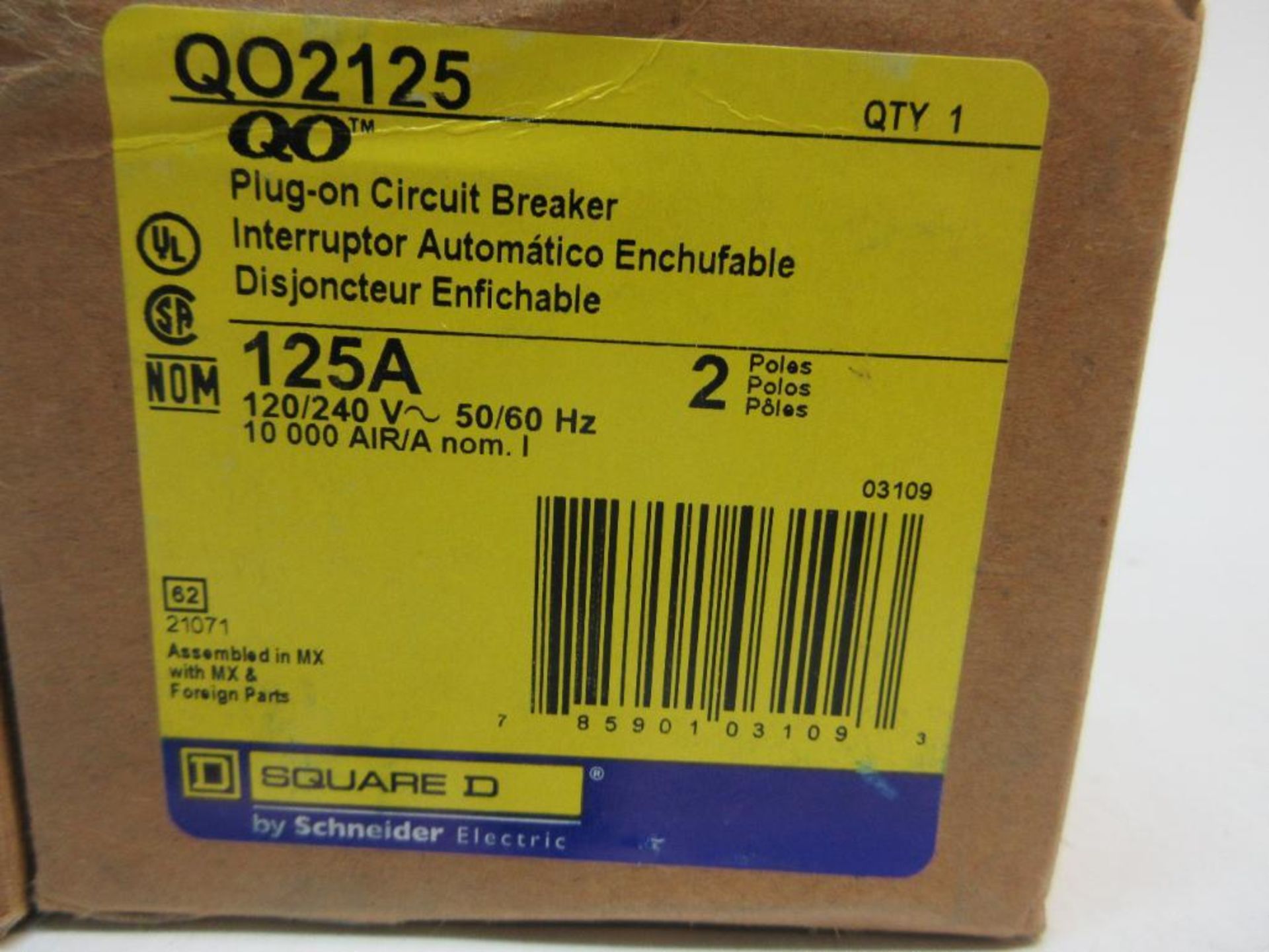 (12) SQUARE D Q02125 PLUG-ON CIRCUIT BREAKER 125A 2 POLE NEW (THIS LOT IS FOB CAMARILLO CA) - (There - Image 2 of 2