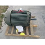 ALLIS CHALMERS 3 PHASE 125HP 1775RPM 444T FRAME A/C MOTOR P/N N/A 1599# LBS (THIS LOT IS FOB KNOXVIL