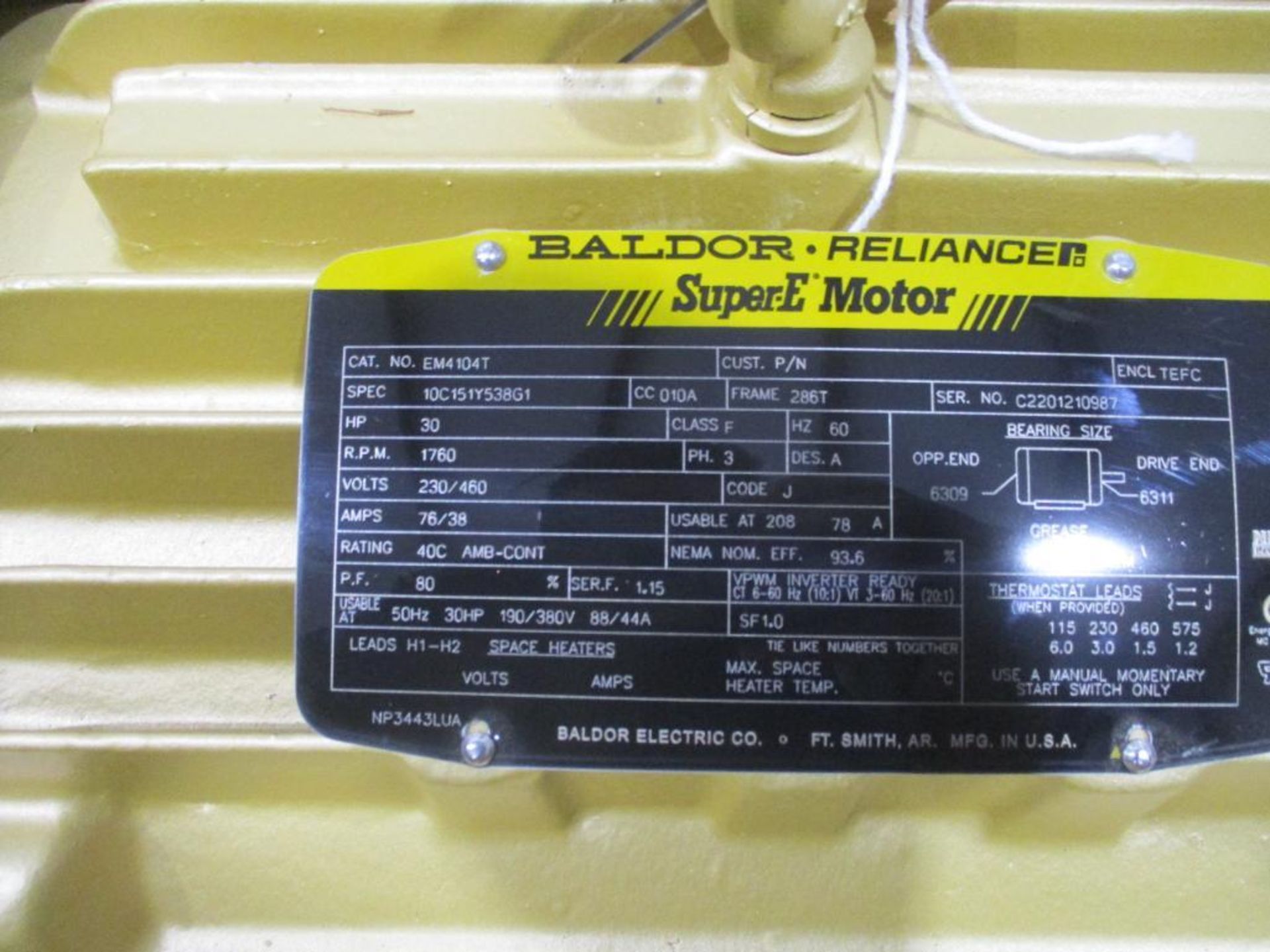 BALDOR 3 PHASE 30HP 1760RPM 286T FRAME A/C MOTOR P/N EM4104T, 425# lbs (There will be a $40 Rigging/ - Image 5 of 5