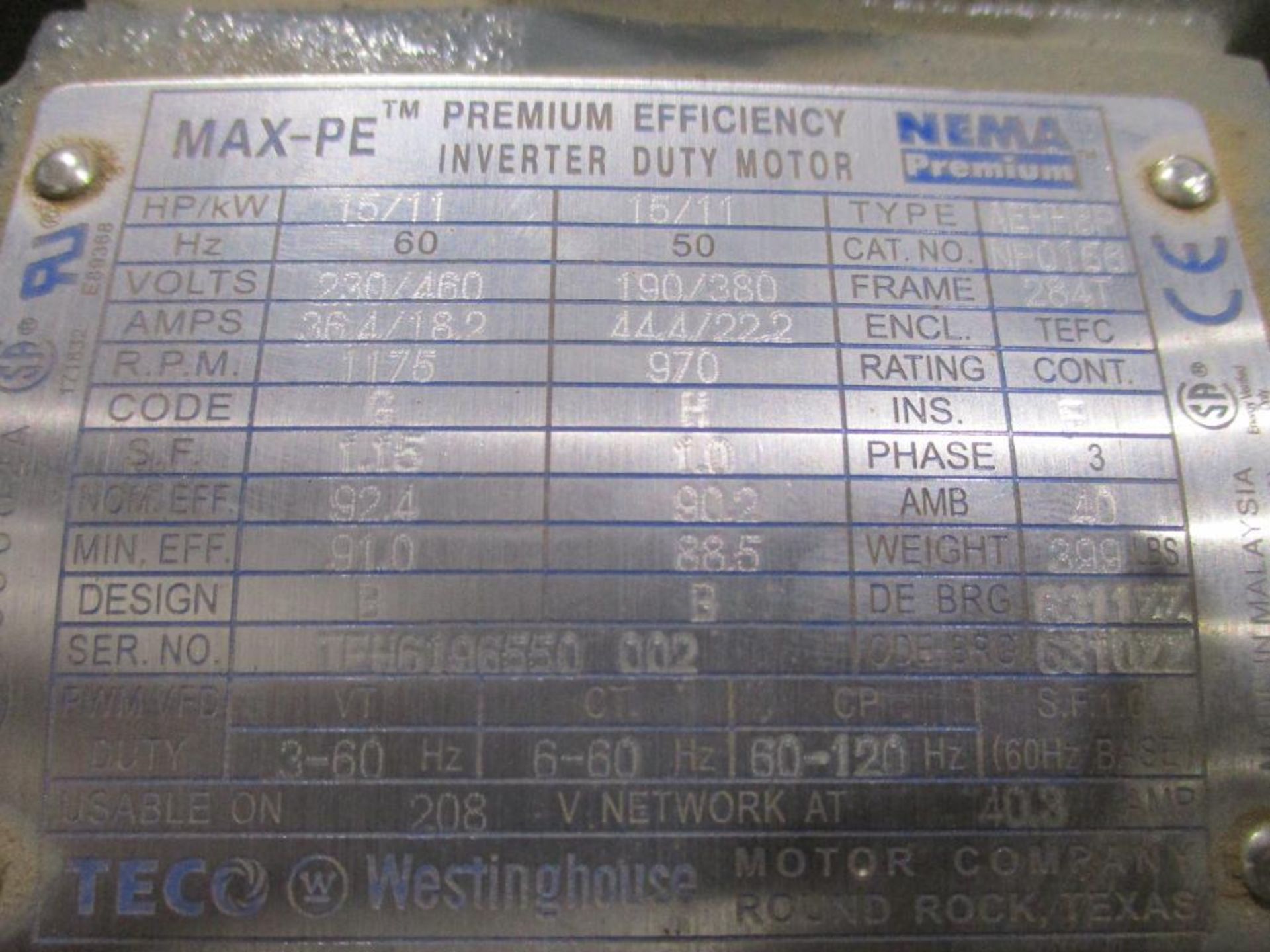 WESTNGHOUSE 3 PHASE 15HP 970-1175RPM 284T FRAME A/C MOTOR P/N NP0156, 419# lbs (There will be a $40 - Image 6 of 6