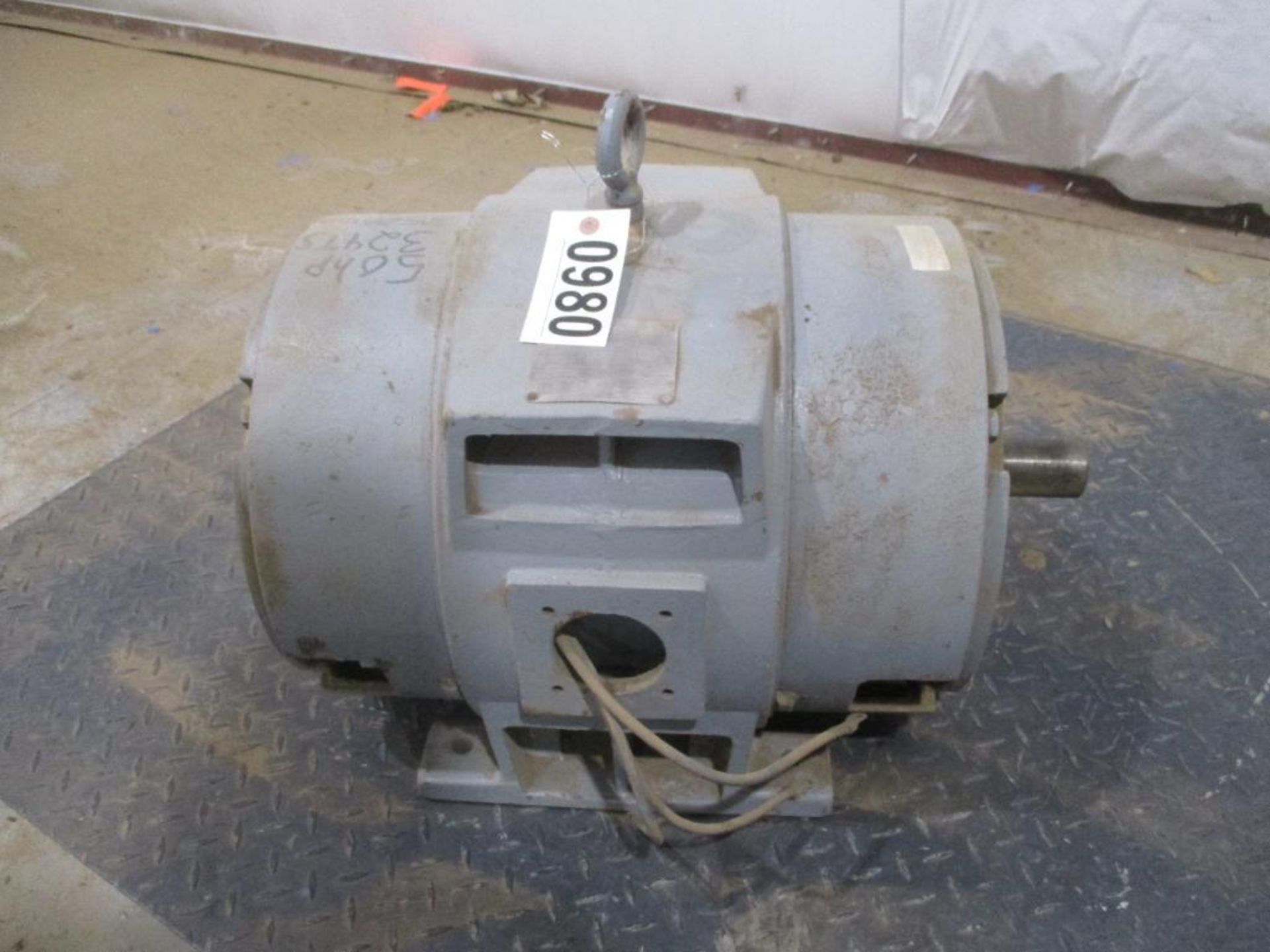 SIEMENS 3 PHASE 50HP 3520RPM 324TS FRAME A/C MOTOR P/N 038, 457# lbs (There will be a $40 Rigging/Pr
