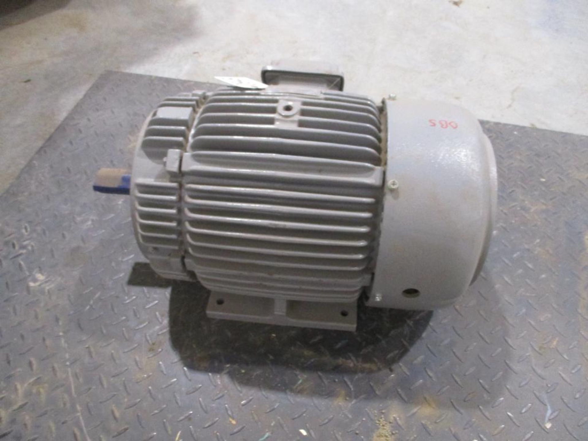 WESTINGHOUSE 3 PHASE 15HP 1455-1765RPM 254TC FRAME A/C MOTOR P/N EP0154C, 318# lbs (There will be a - Image 4 of 5