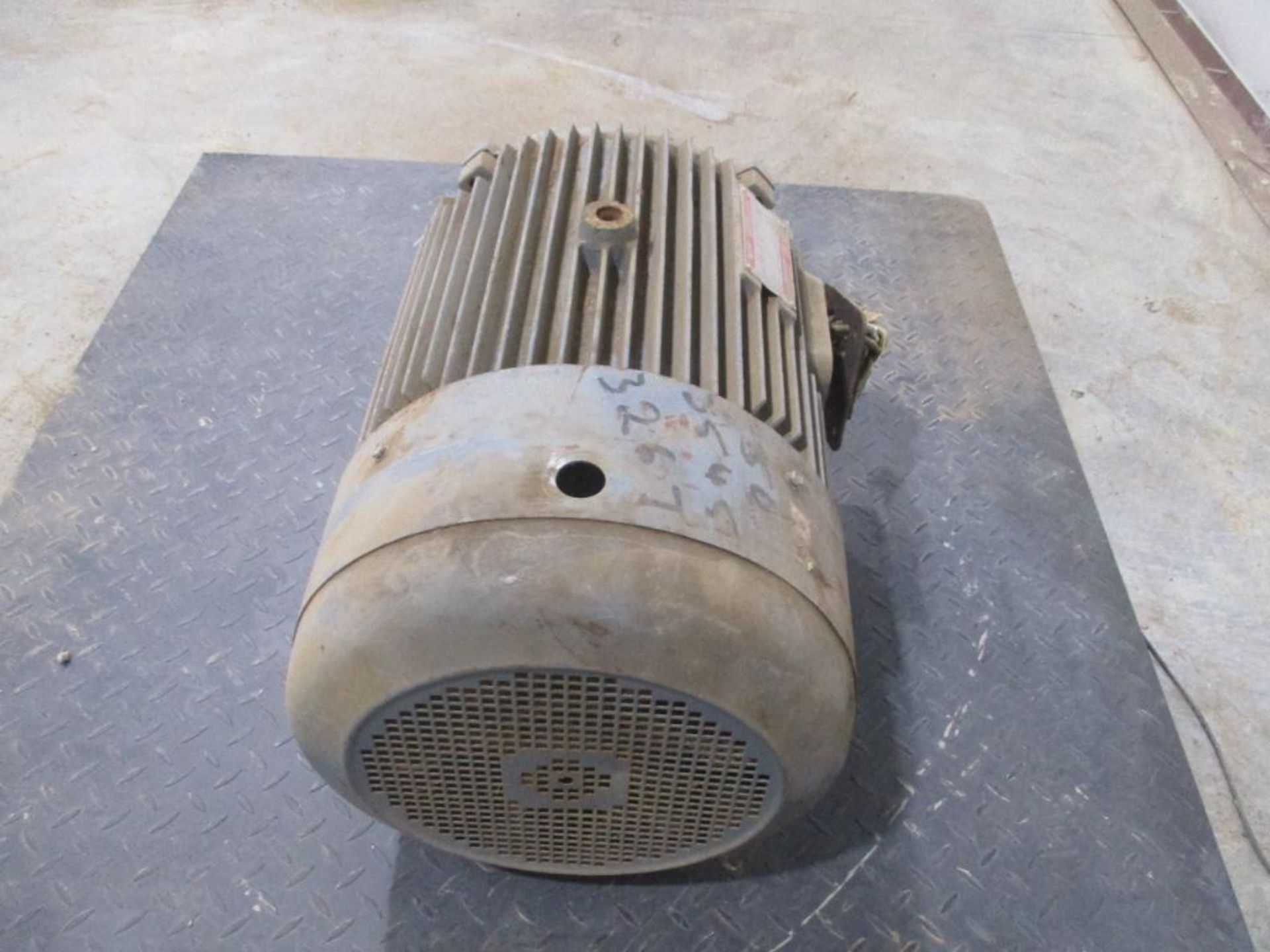 TECO AMERICA 3 PHASE 50HP 3545RPM 326TS FRAME A/C MOTOR P/N 6030001, 538# lbs (There will be a $40 R - Image 4 of 5