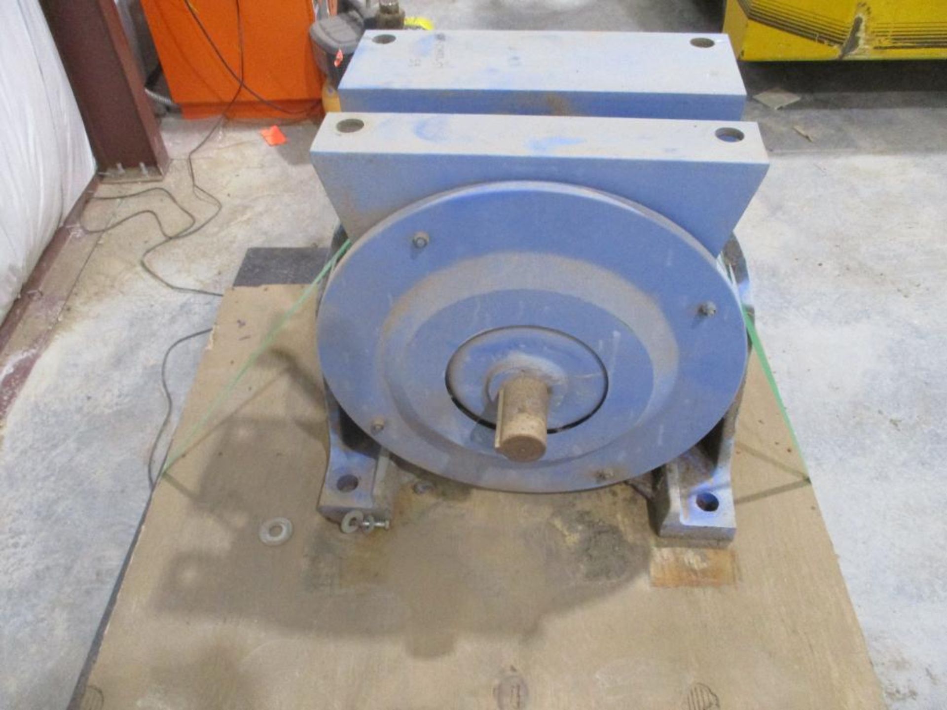 SUMITOMO 59 RATIO REDUCER P/N CHHP-6245Y-59, 1608# lbs (There will be a $40 Rigging/Prep fee added t - Bild 4 aus 5