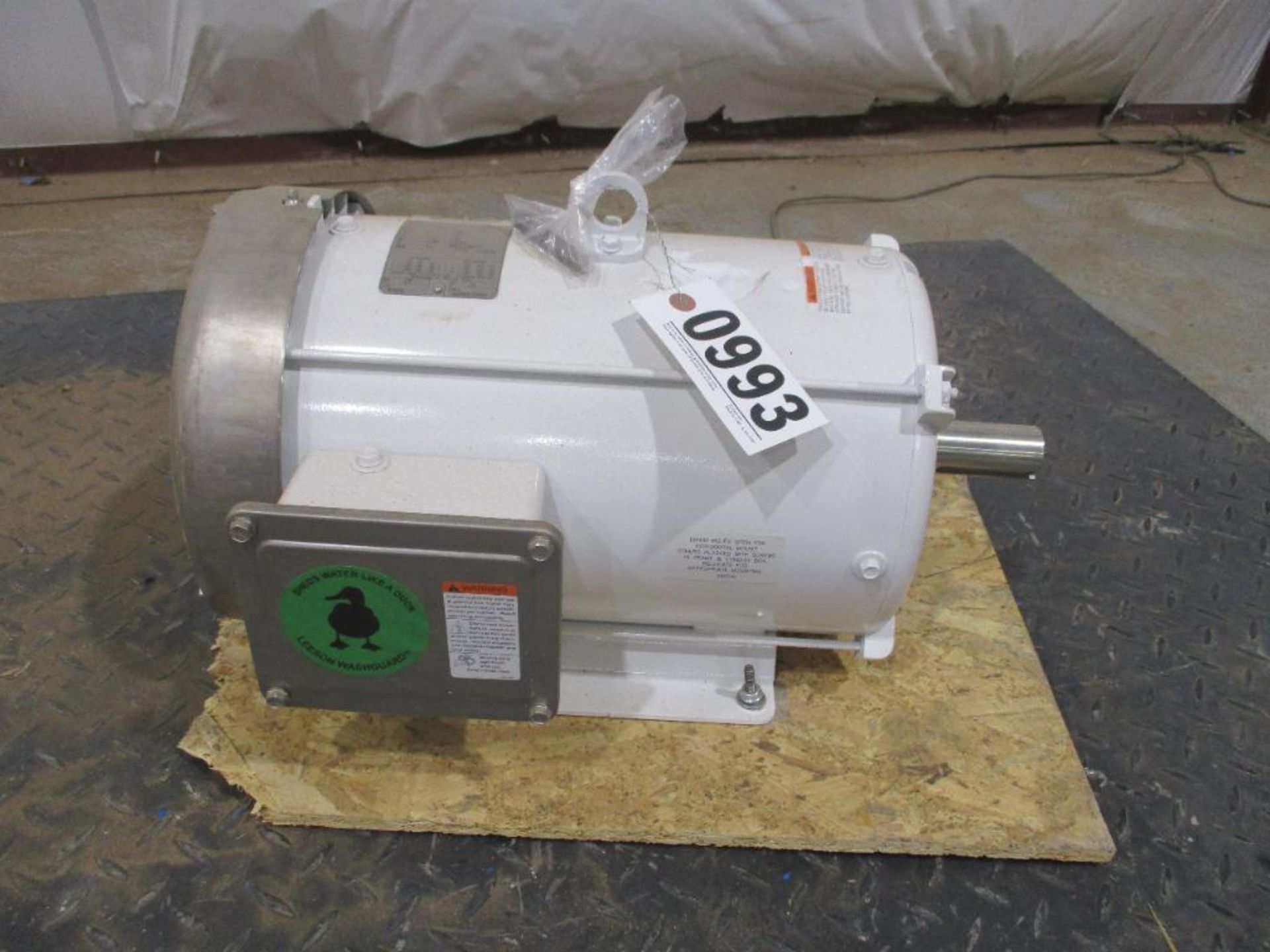 LEESON 3 PHASE 10HP 1765/1460RPM A/C MOTOR P/N C215T17WB5A, 160# lbs (There will be a $40 Rigging/Pr