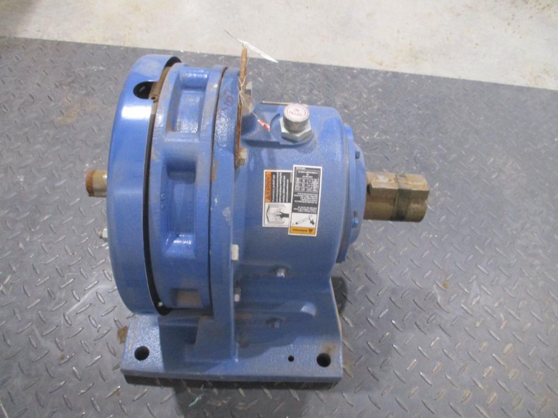 SUMITOMO 25:1 RATIO REDUCER P/N CHH-6175Y, 264# lbs (There will be a $40 Rigging/Prep fee added to t - Bild 3 aus 5