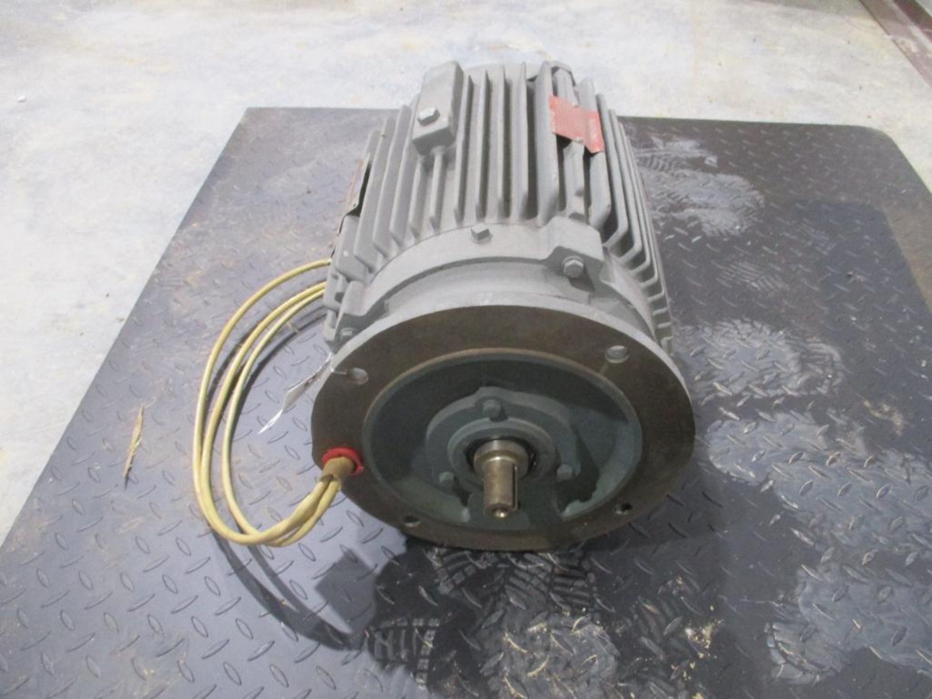LIMITORQUE 3 PHASE 13.0HP 3420RPM 256TY FRAME A/C MOTOR P/N SYZ00596-A1-TS, 287# lbs (There will be - Bild 2 aus 5