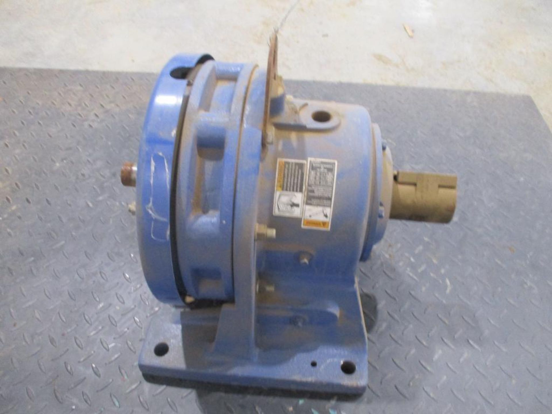 SUMITOMO 43:1 RATIO REDUCER P/N CHH-6175Y, 268# lbs (There will be a $40 Rigging/Prep fee added to t - Bild 3 aus 5