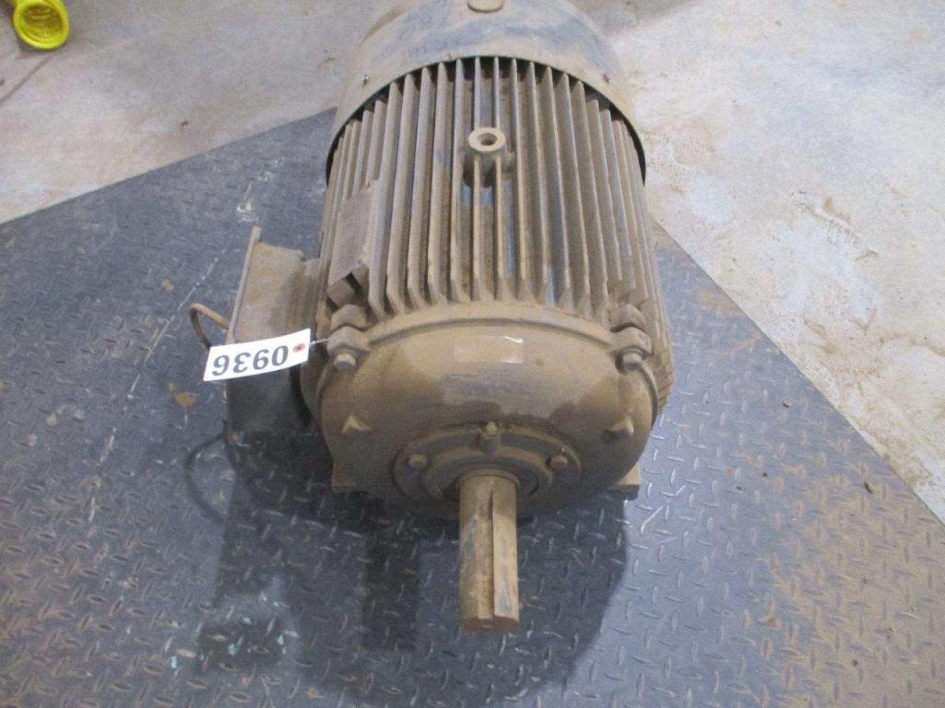 TECO AMERICA 3 PHASE 75HP 1780RPM 325T FRAME A/C MOTOR P/N 520005S, 773# lbs (There will be a $40 Ri - Image 2 of 4