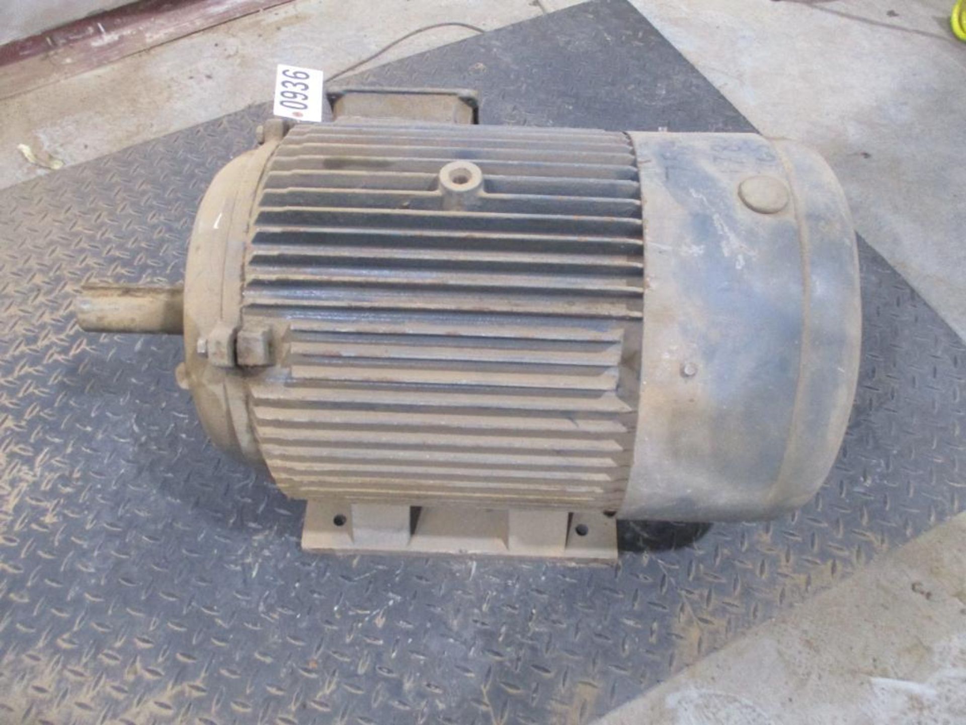 TECO AMERICA 3 PHASE 75HP 1780RPM 325T FRAME A/C MOTOR P/N 520005S, 773# lbs (There will be a $40 Ri - Image 3 of 4