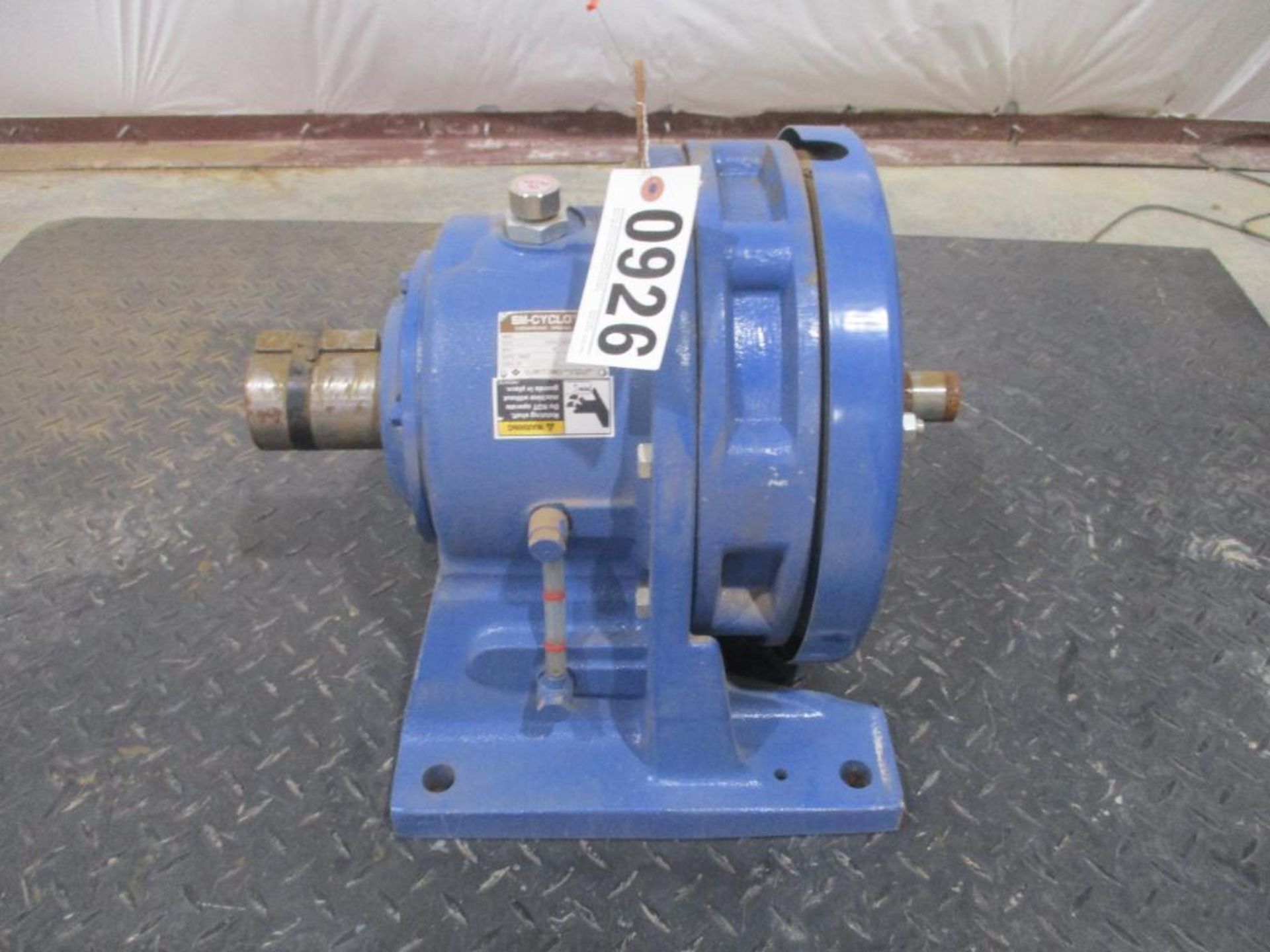 SUMITOMO 25:1 RATIO REDUCER P/N CHH-6175Y, 264# lbs (There will be a $40 Rigging/Prep fee added to t