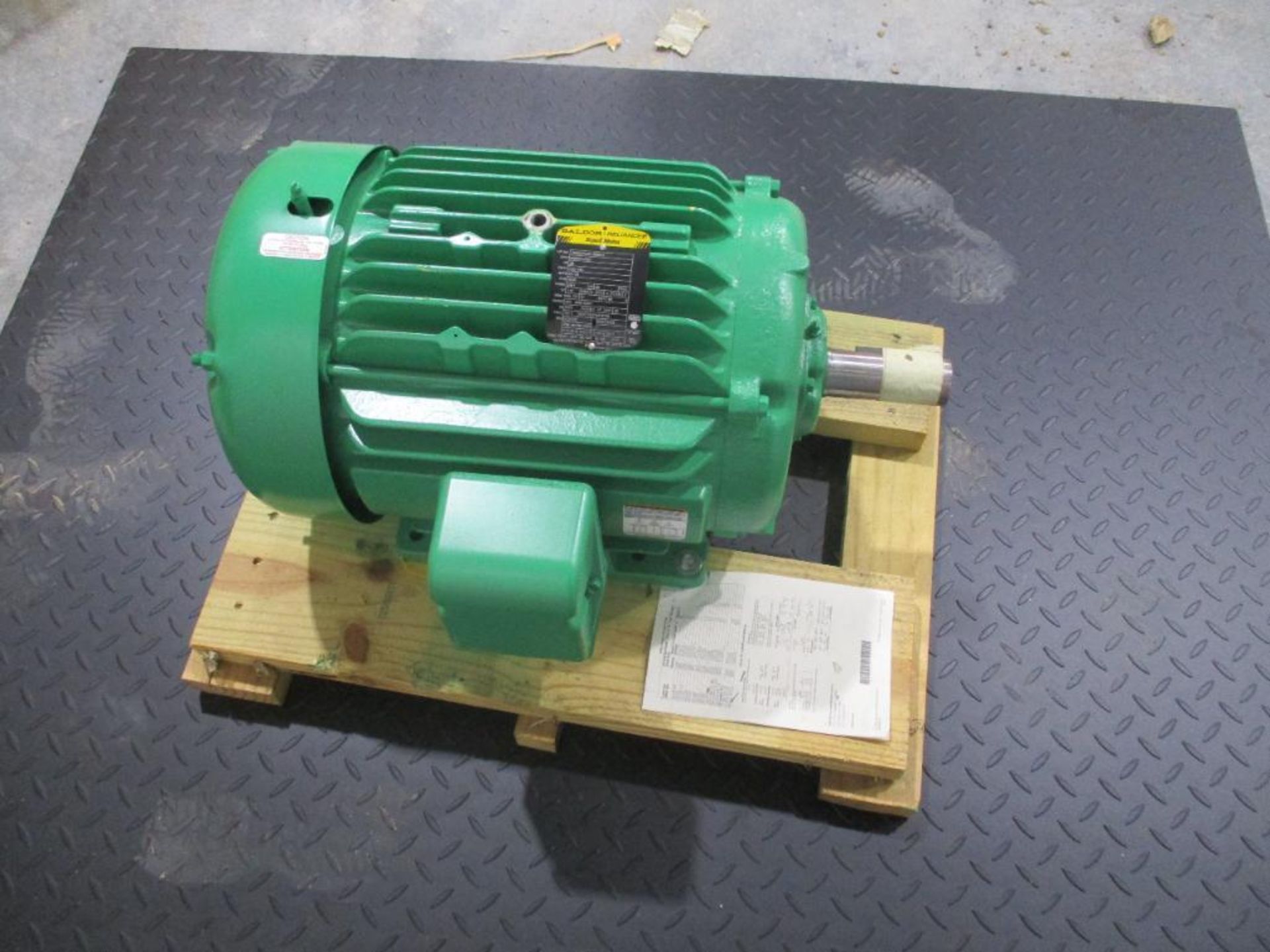 BALDOR 3 PHASE 20HP 3520RPM 256T FRAME A/C MOTOR P/N 1208027540-000010, 245# lbs (There will be a $4 - Image 3 of 6