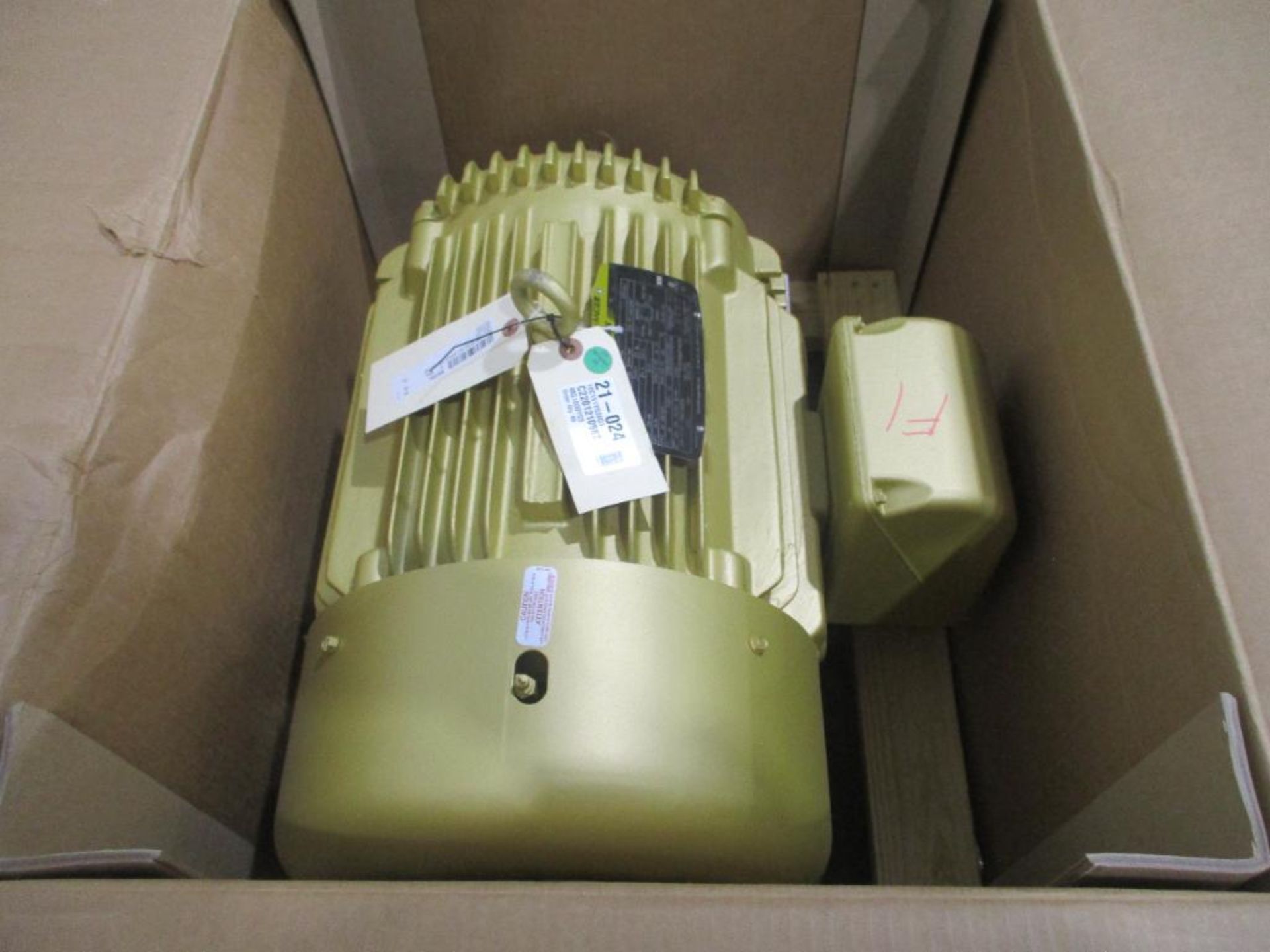 BALDOR 3 PHASE 30HP 1760RPM 286T FRAME A/C MOTOR P/N EM4104T, 425# lbs (There will be a $40 Rigging/ - Bild 3 aus 5