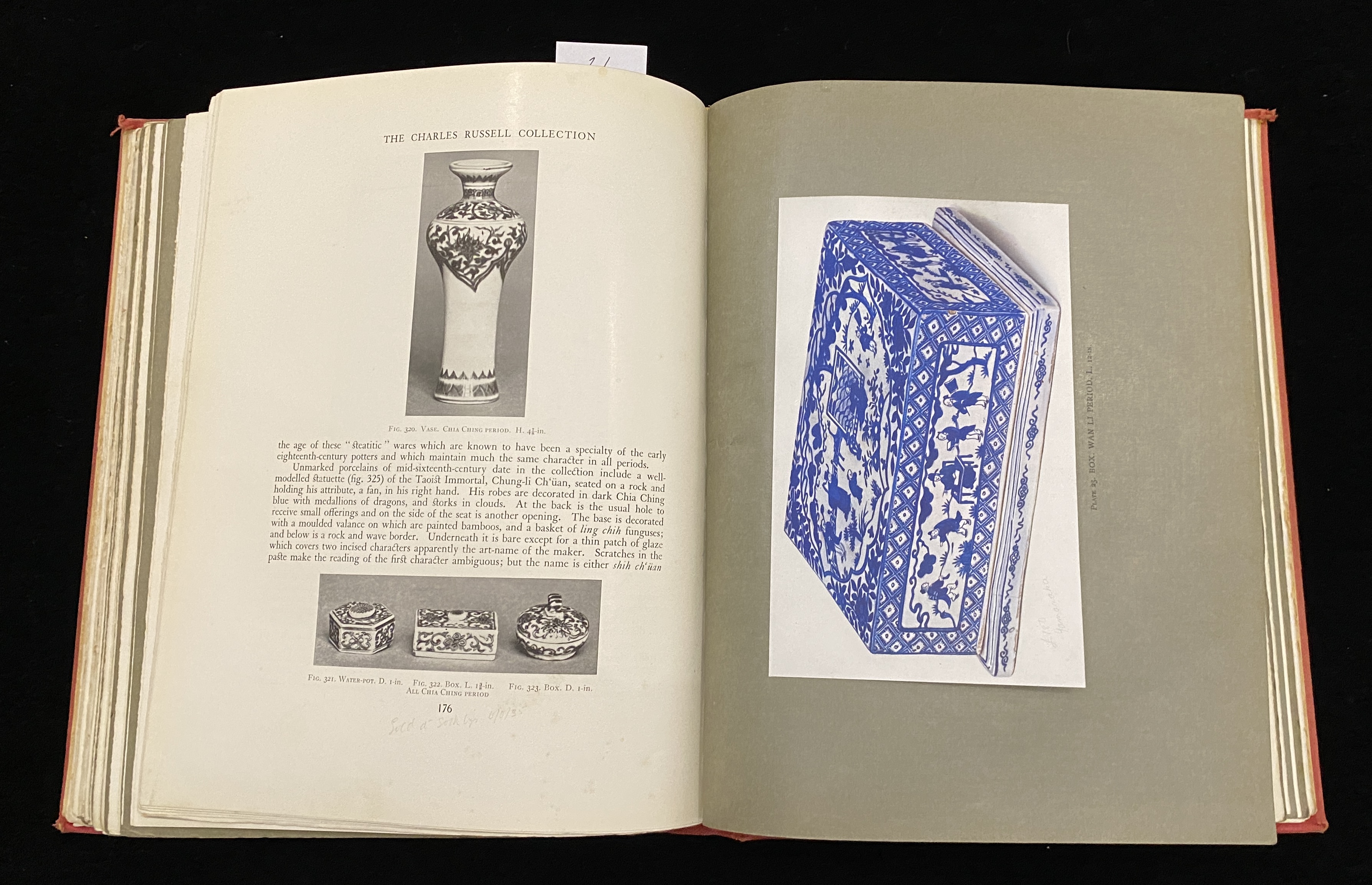 CHINESE CERAMICS IN PRIVATE COLLECTIONS R. L. HOBSON B. RACKHAM W. KING HALT0N & TRUSCOTT SMITH 1931 - Image 8 of 10