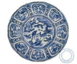 A CHINESE EXPORT BLUE AND WHITE KRAAK PORCELAIN DISH, MING DYNASTY, WANLI PERIOD