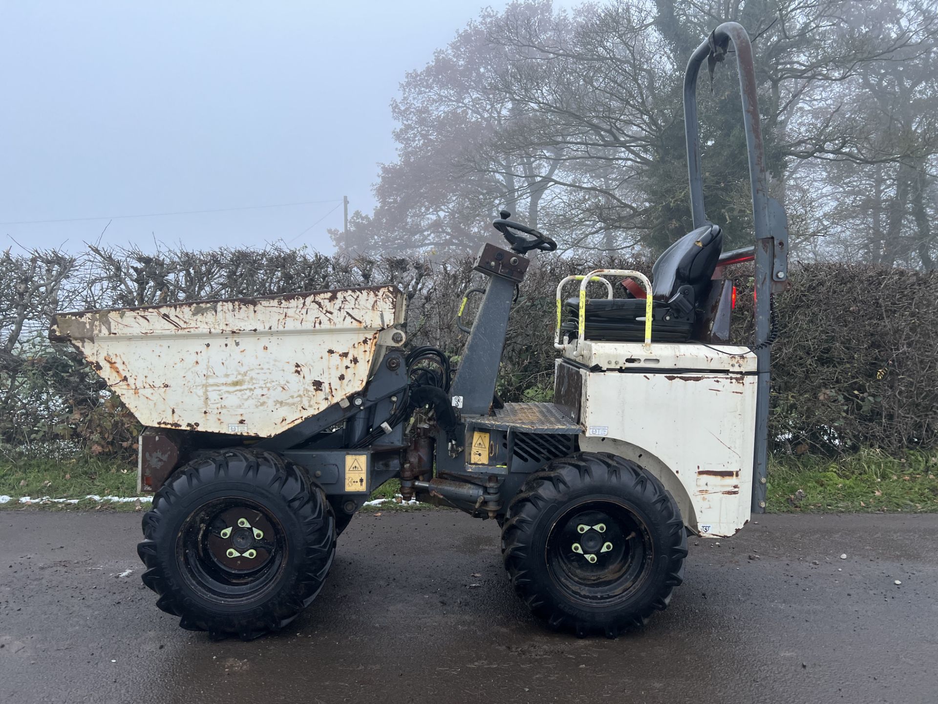 2014 TEREX 1 TON HIGH TIP DUMPER - Image 10 of 10