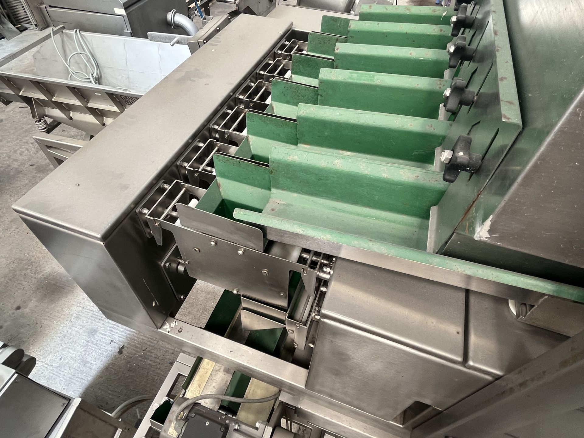 WARD BECKER LINEAR MULTIHEAD WEIGHER 2004 6 BUCKET LINEAR WEIGHER  MODEL - M2L6/12 - Image 2 of 9