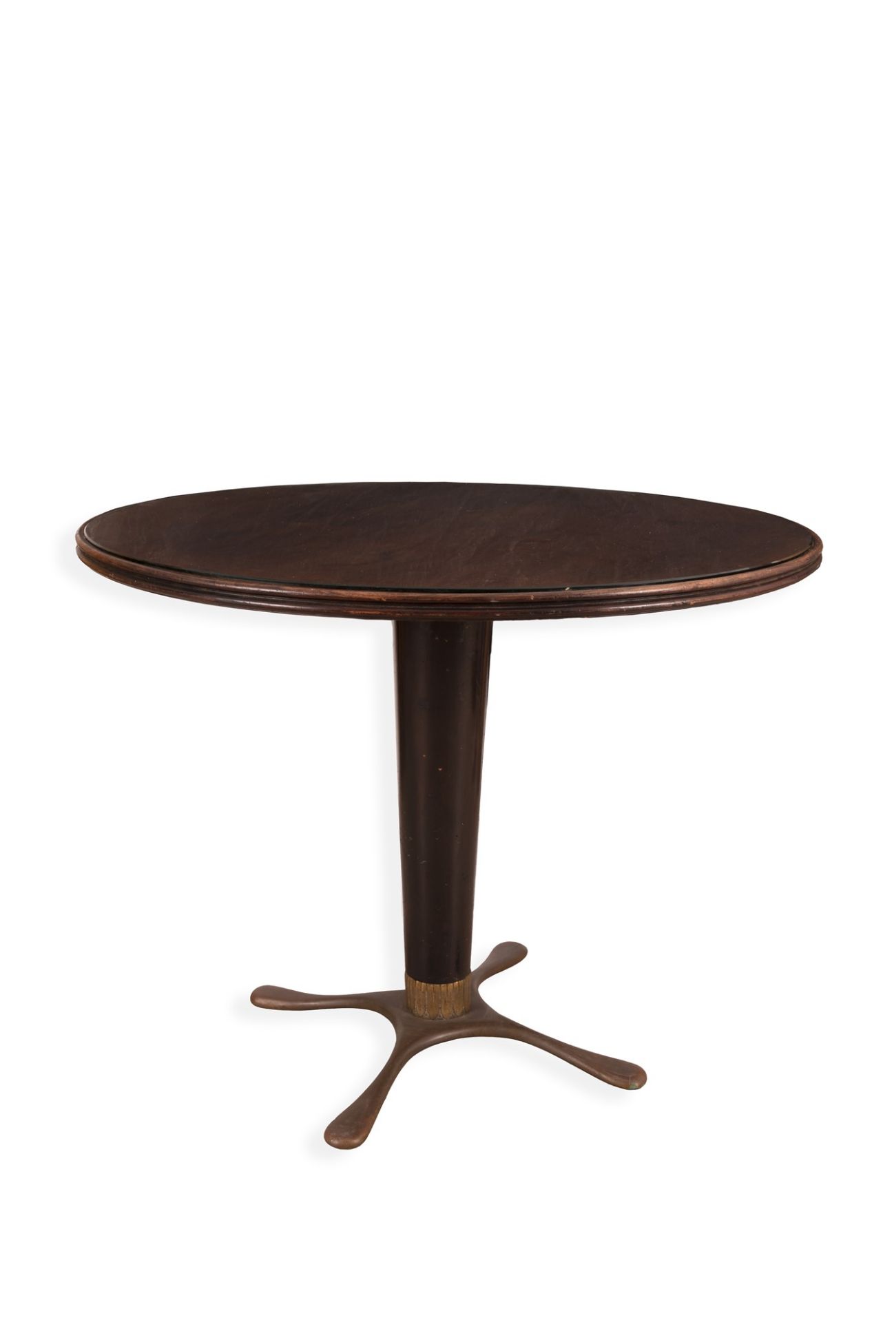 English Manufacture, 19th Century English Manufacture Round rosewood coffee table