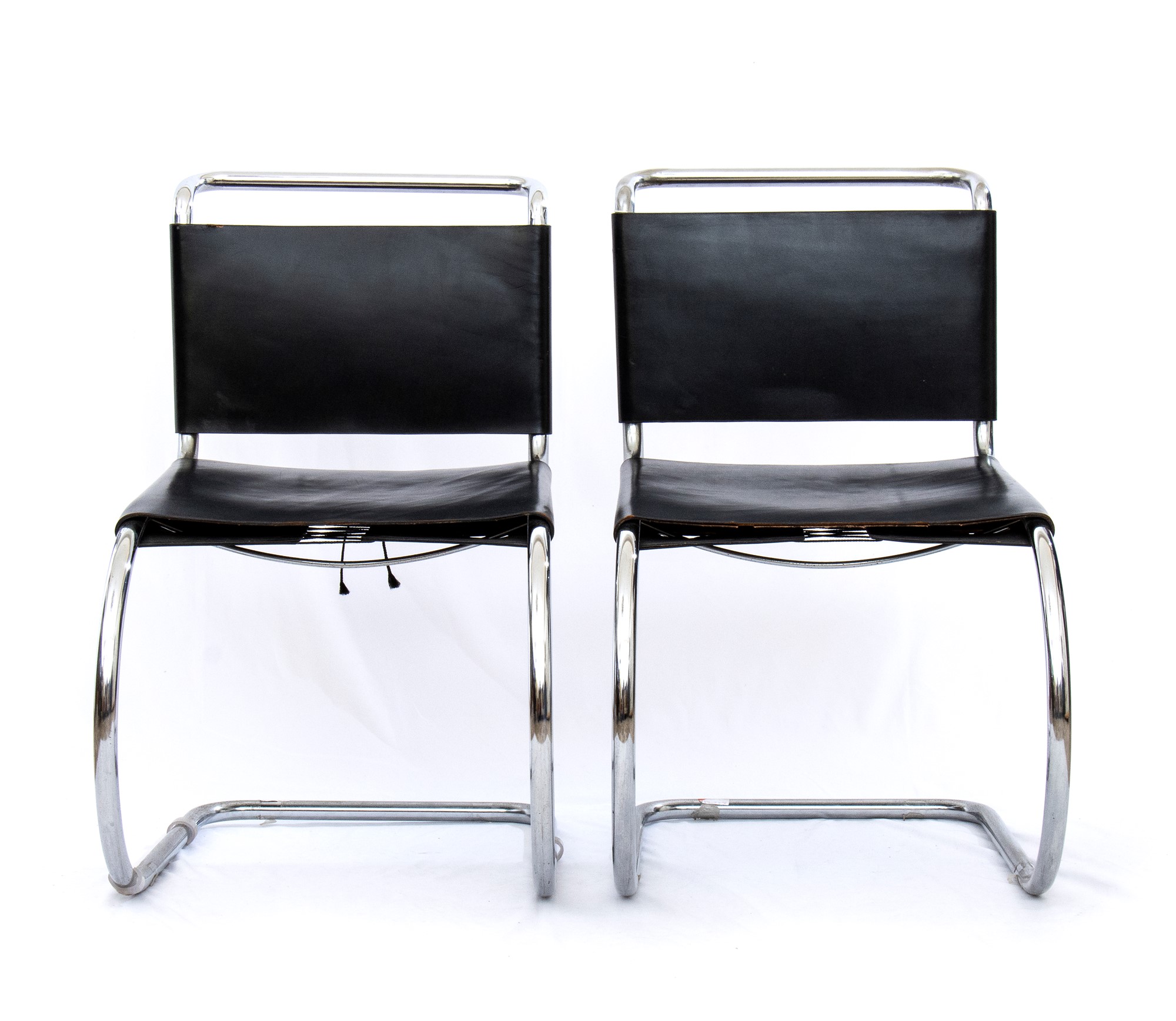 2 chairs in black leather and steel designed by Mart Stam and Marcer Beuer - Image 5 of 19