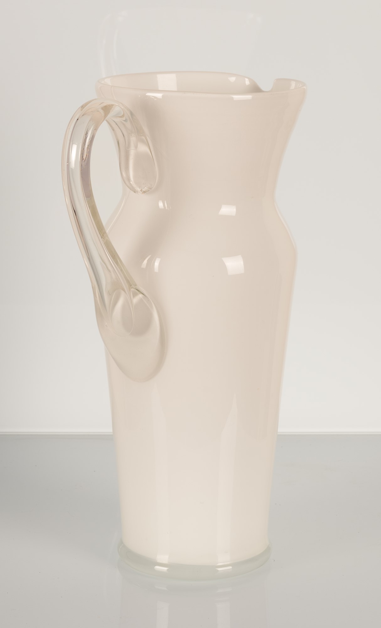 White glass carafe - Image 5 of 19