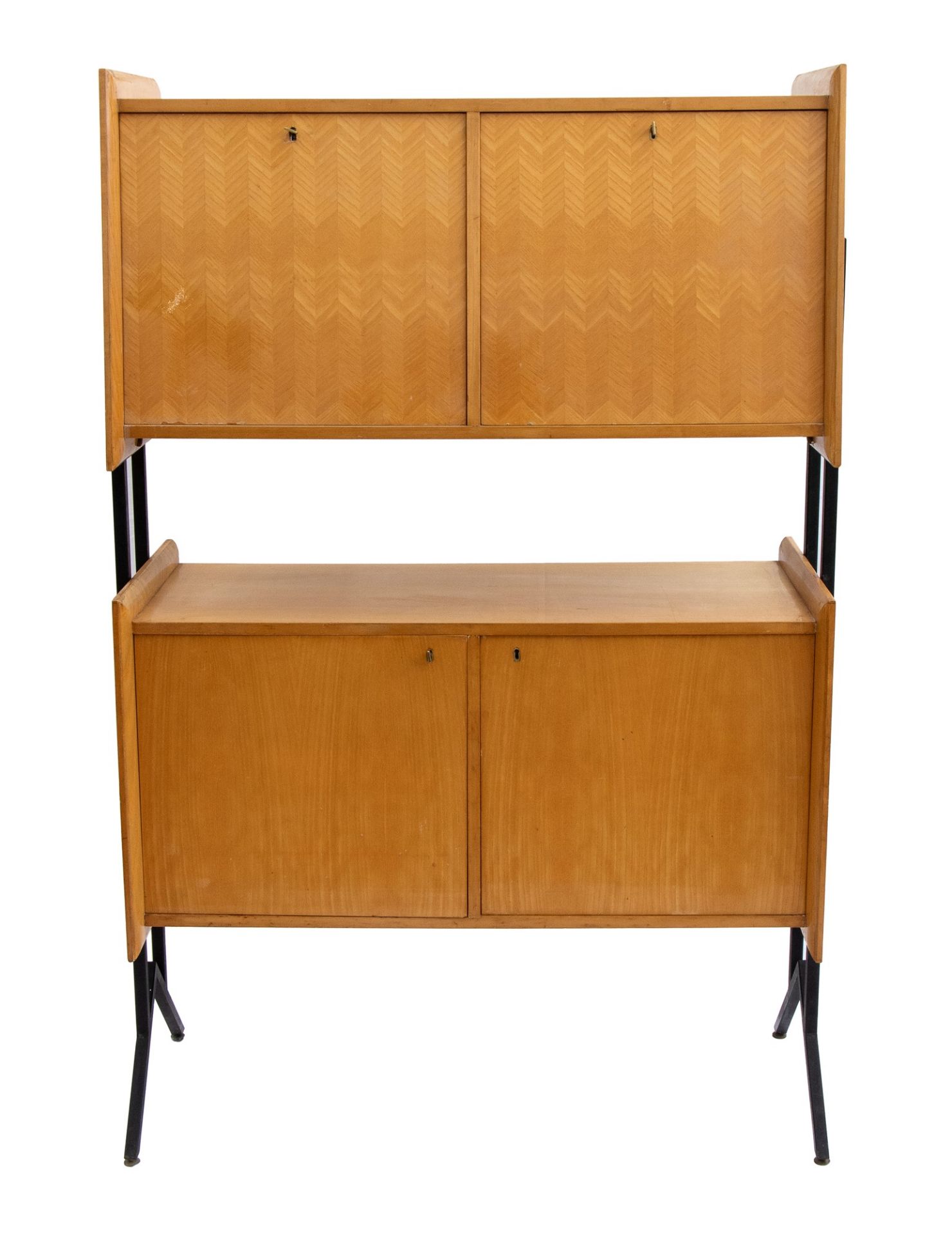 Rationalist sideboard in ash wood with two levels with upper doors decorated with pivot opening fr - Bild 2 aus 8