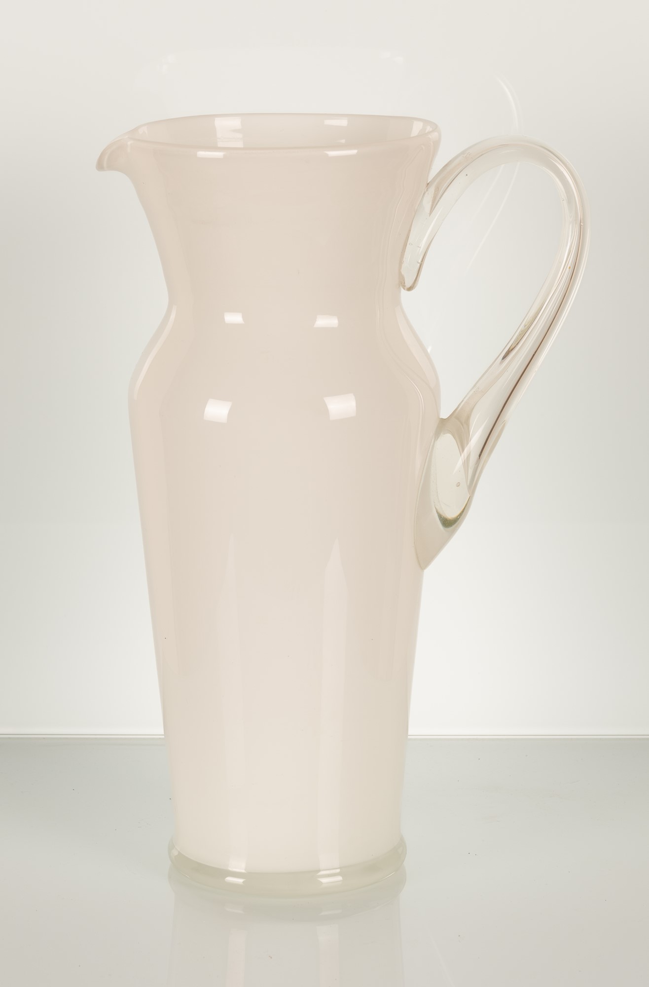 White glass carafe - Image 2 of 19