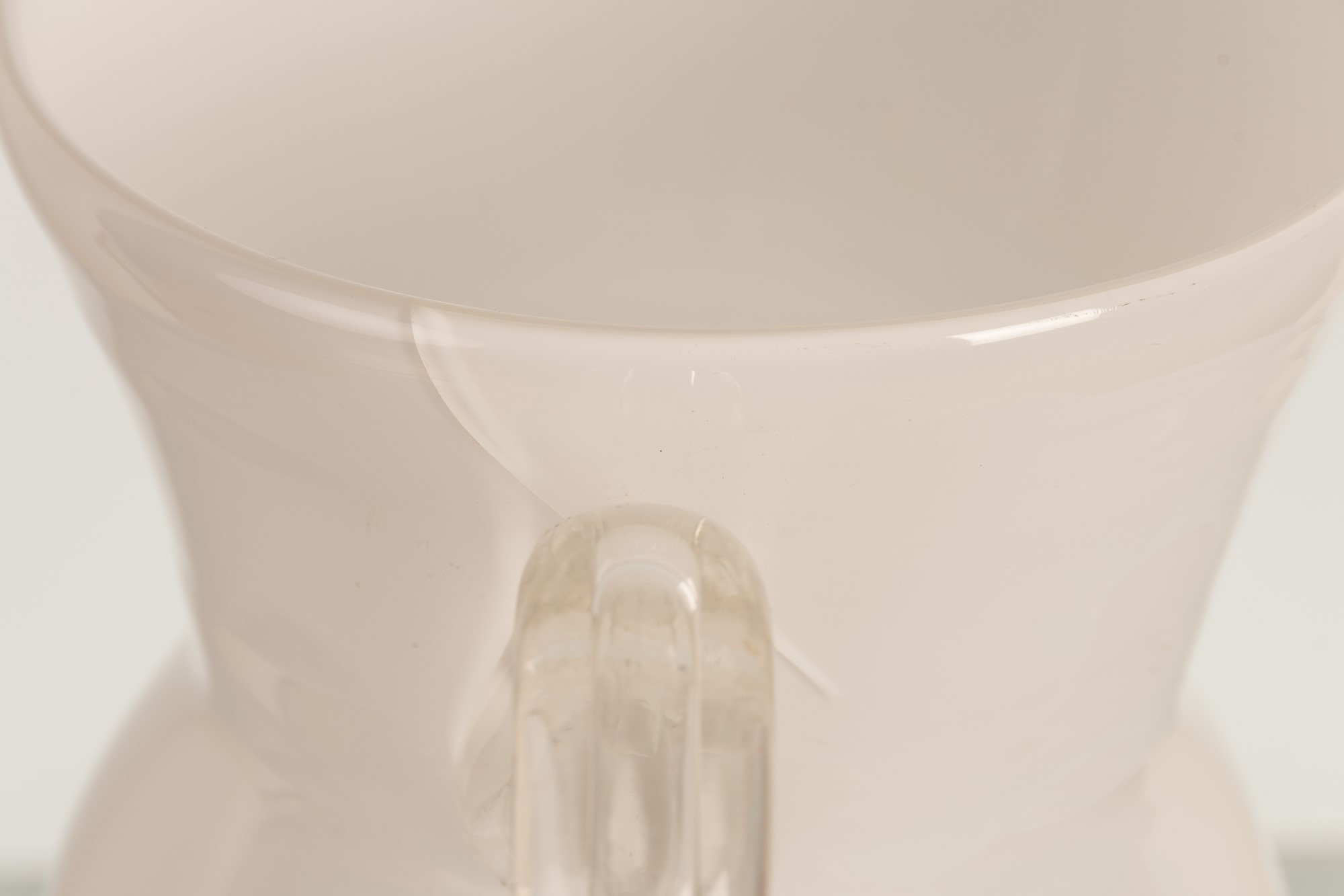White glass carafe - Image 7 of 19