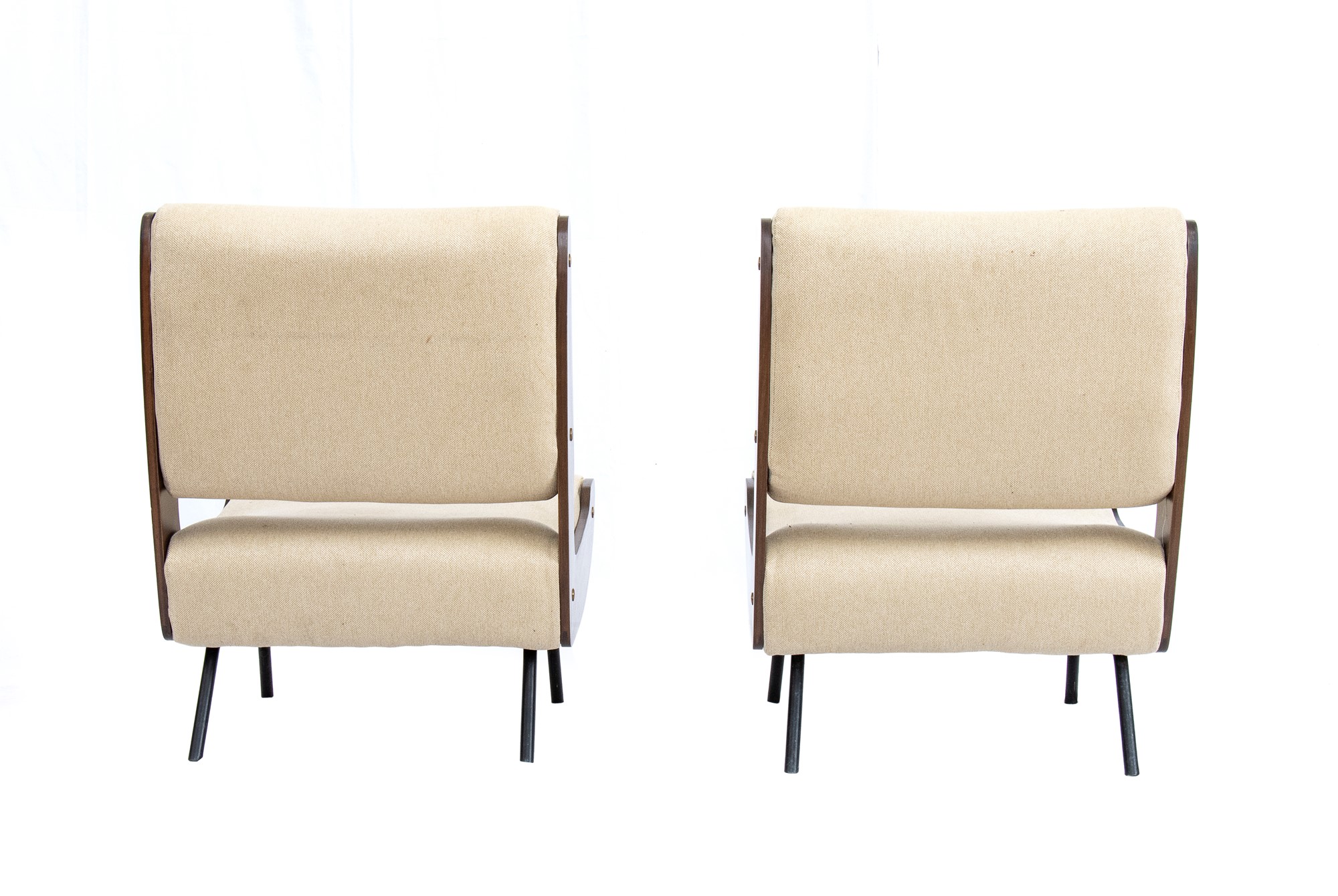 Gianfranco Frattini  Pair of armchairs mod. 863 with wooden and metal structure and brass details by - Image 19 of 19