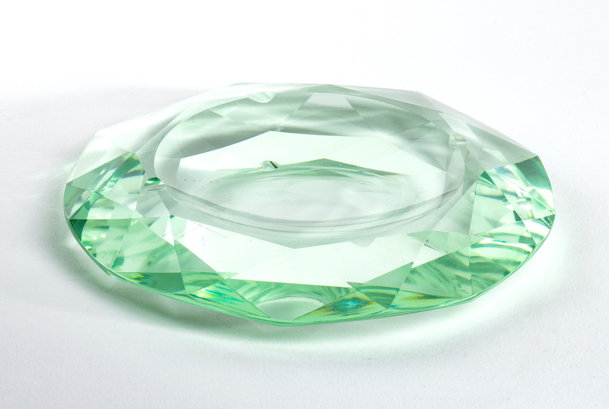 Ashtray in green glass Nile attributed to Fontana Arte