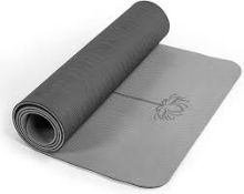 RRP £125 - Brand New Items Such As Yoga Mat, Sit Up Bar And Fitness Hoop