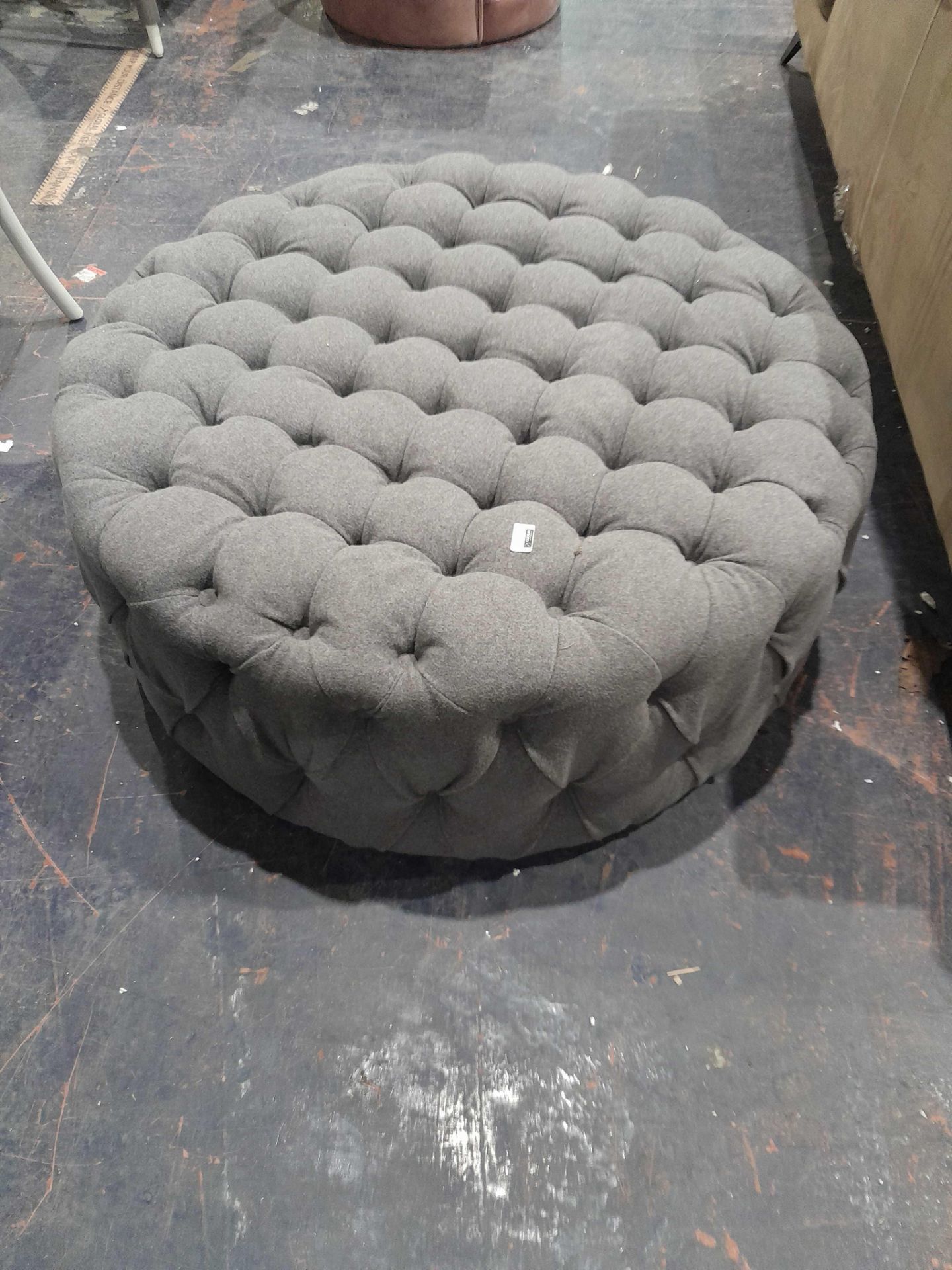 RRP £300 Ex Display Buttoned Pouffe - Image 2 of 2