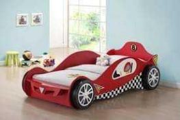 RRP £350 Boxed Like New Little Hudson Car Bed