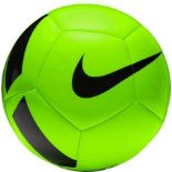 RRP £60 Brand New X3 Nike Pitch Team Ball Size 5