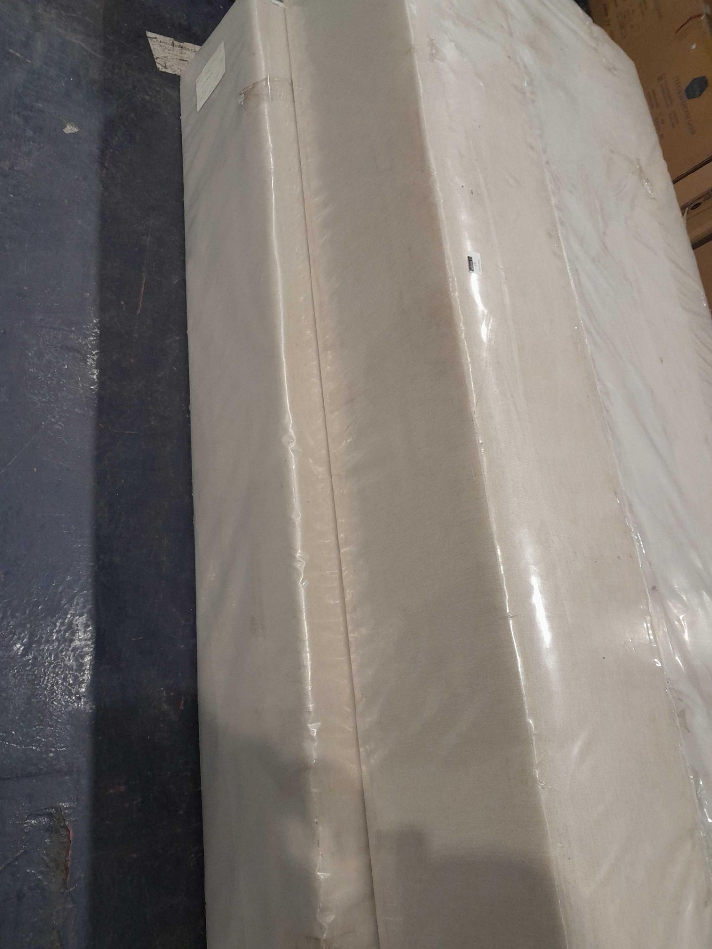 RRP £600 Like New Divan Bases X2 Parts Prestege 950 Grey/Beige - Image 2 of 2