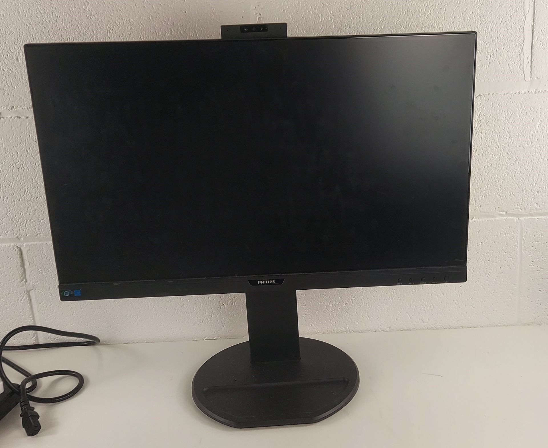 Philips 27" 276B9H/00 QHD Monitor, 75Hz, 4ms, IPS, USB-C Docking, WebCam, Speakers, 2560 x 1440 - Image 2 of 2