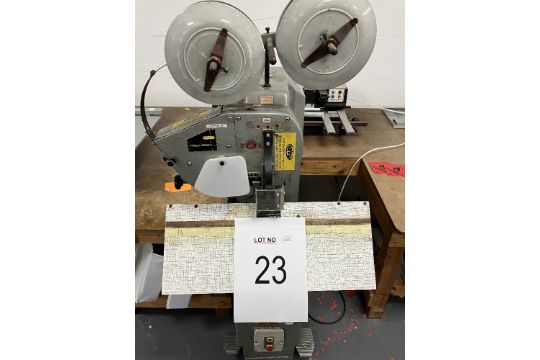 Worsley Brehmer Model S Stitcher Machine - Image 1 of 4